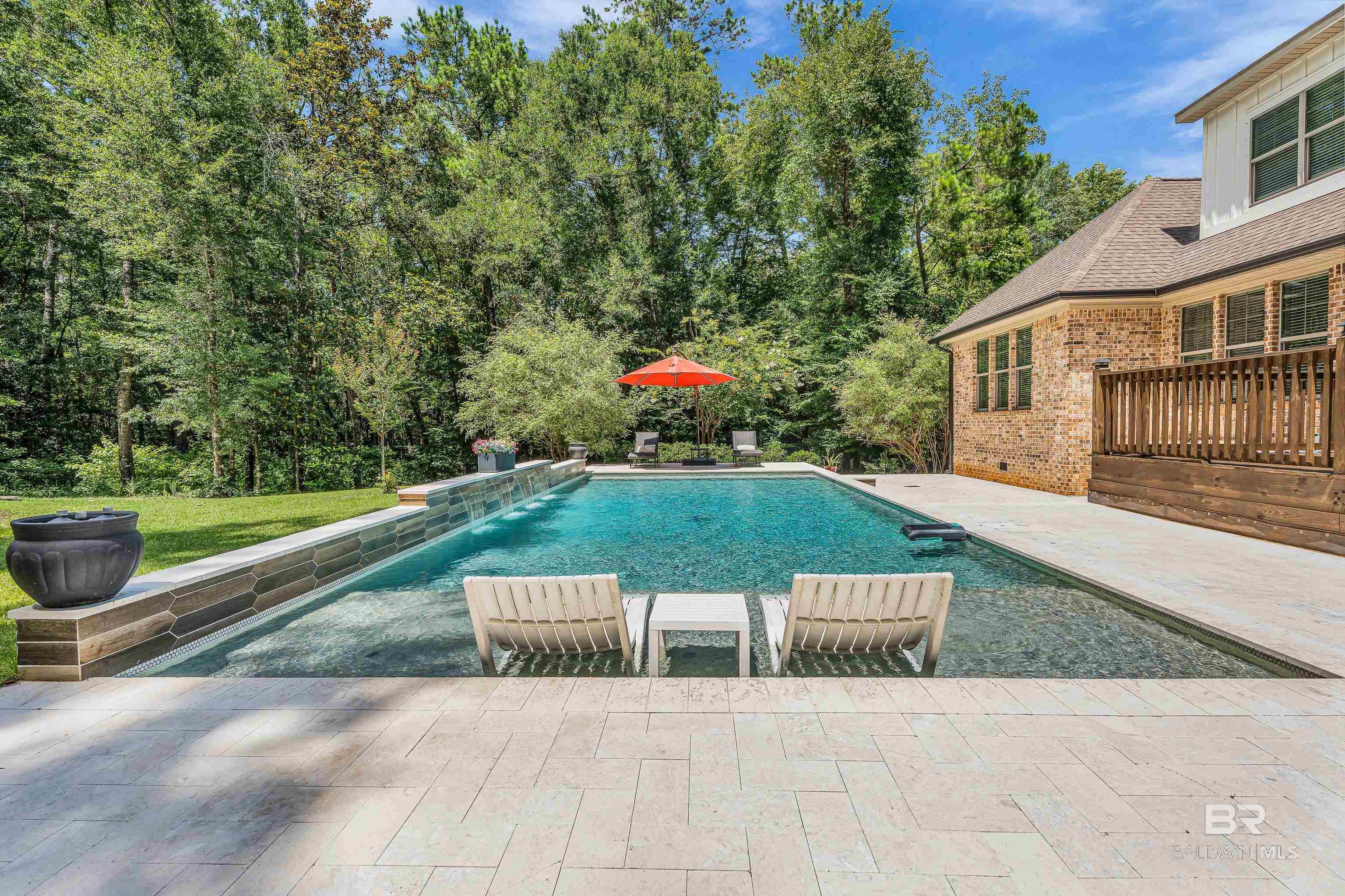 https://zimg.paragon.ice.com/ParagonImages/Property/PG/BCAR/398629/39/0/0/a6b9756264cb90019cef65523541a1de/7/1b8ca458821da60346697011d0b7034b/398629-7dff5d30-0881-4db0-b0d0-f5682e0294b5.JPG