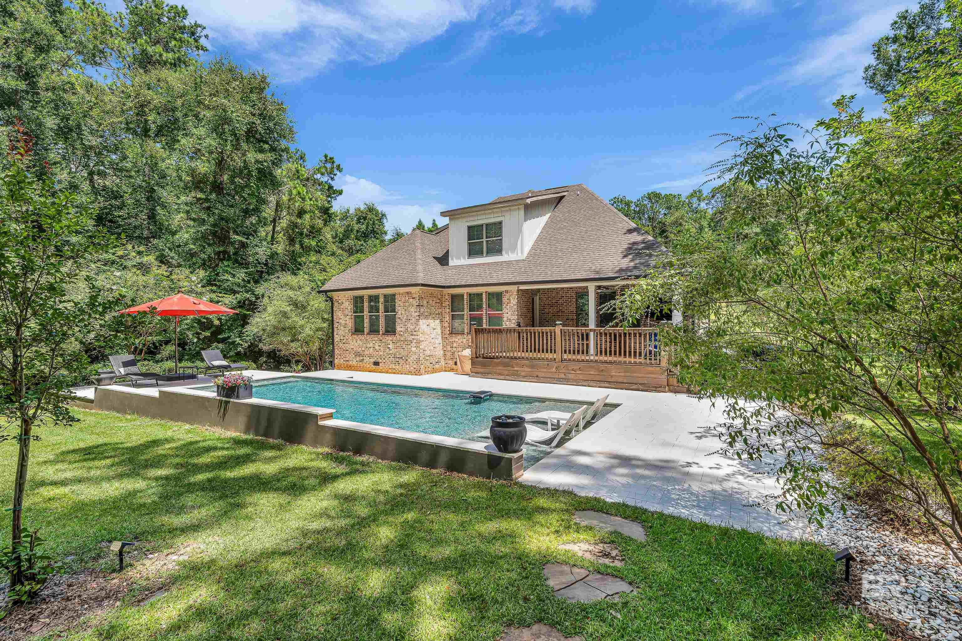 https://zimg.paragon.ice.com/ParagonImages/Property/PG/BCAR/398629/40/0/0/a26122bf6a7f4347486ea6efaaa58b94/7/1b8ca458821da60346697011d0b7034b/398629-c56ed42c-d644-4455-97b5-d6503f4a9718.JPG