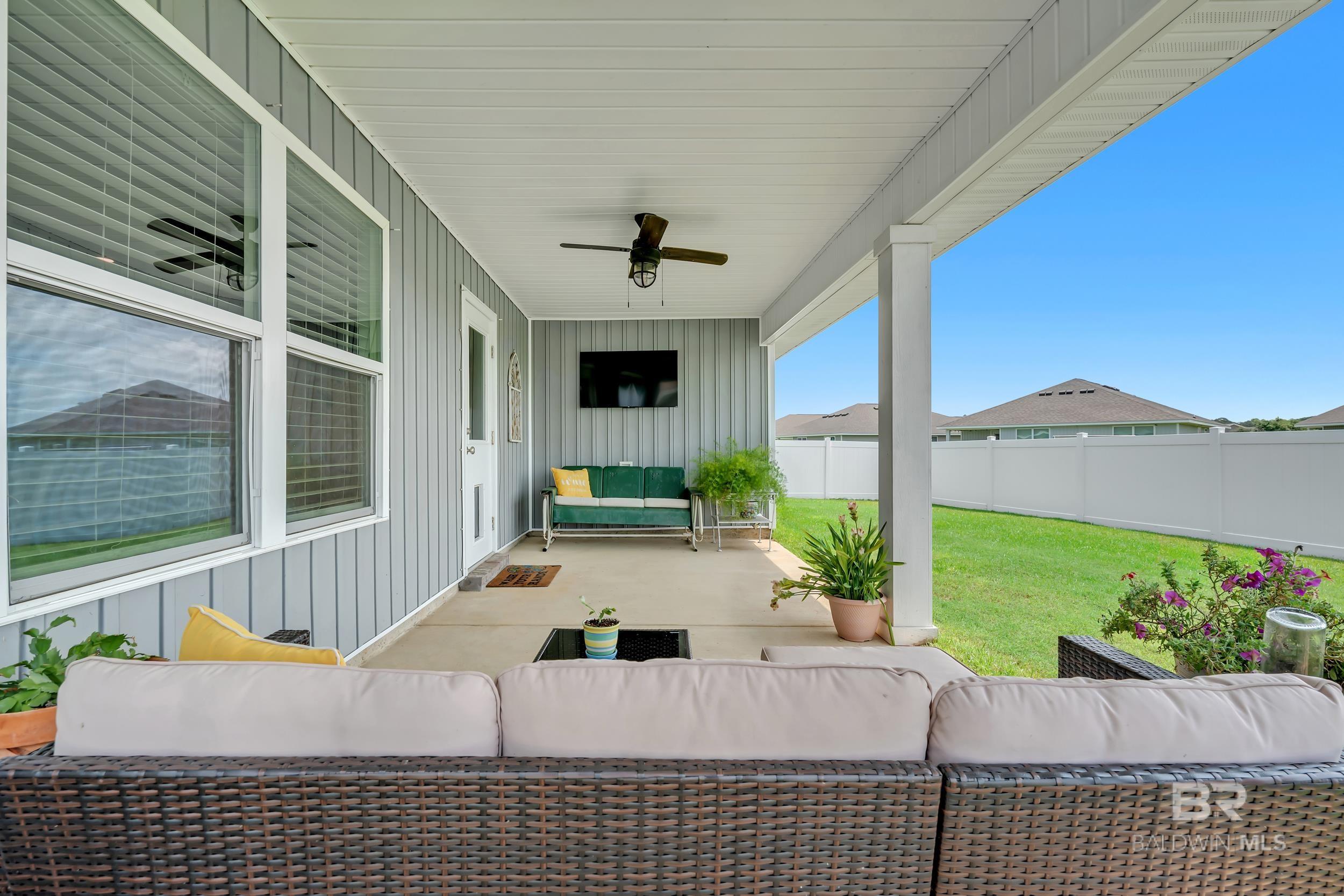 https://zimg.paragon.ice.com/ParagonImages/Property/PG/BCAR/398630/26/0/0/9d846c8702f317ed1060bffcdf24e750/7/e68afb3f0ab53667b3894fd9368abfe8/398630-5017f3e2-a147-464b-9dba-cb1b72b2a50e.JPG
