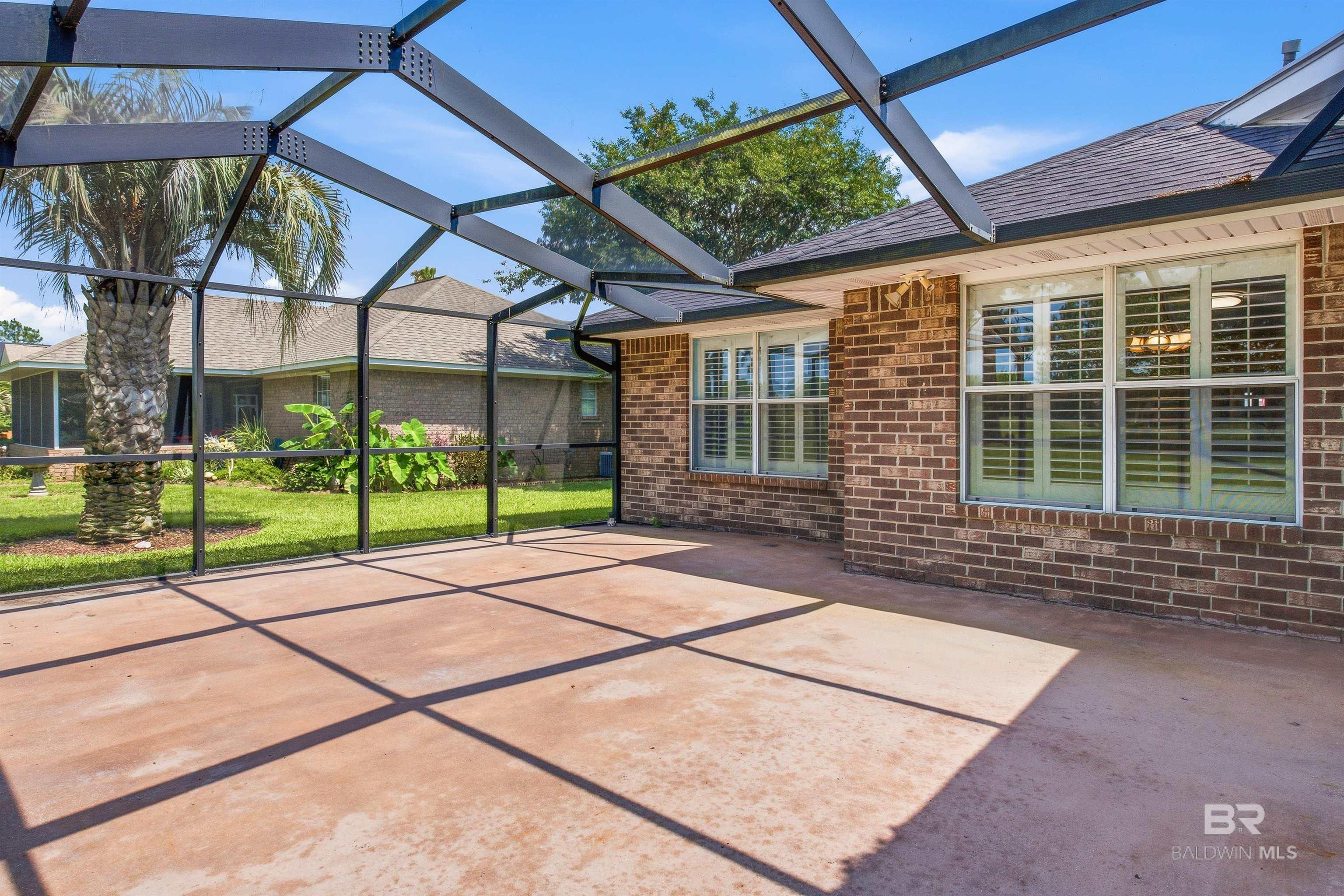 https://zimg.paragon.ice.com/ParagonImages/Property/PG/BCAR/398637/15/0/0/6589714142a48f0e514c3679a20a2dba/7/8f914319bbe7b1aff9b6b4c1be637a6e/398637-1ae97fee-2bcd-4e73-a670-977ee5645034.JPG