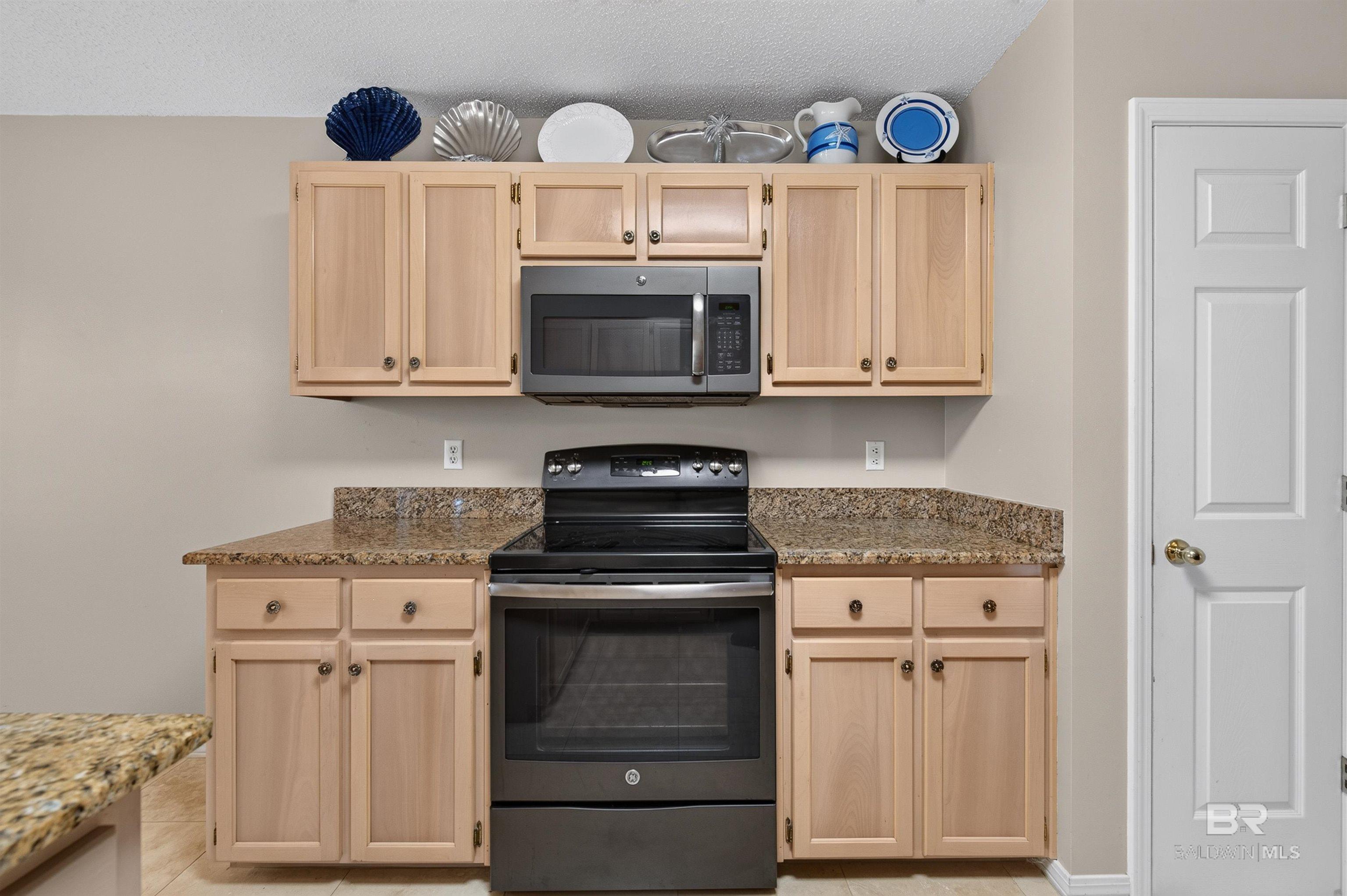 https://zimg.paragon.ice.com/ParagonImages/Property/PG/BCAR/398637/44/0/0/c49f767a9b0650ceb3c9202289ff407c/7/8f914319bbe7b1aff9b6b4c1be637a6e/398637-8b8ee561-84d5-4021-ac3e-c8e4d8f4bf29.JPG