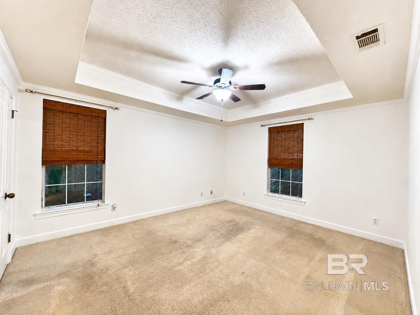 https://zimg.paragon.ice.com/ParagonImages/Property/PG/BCAR/398641/10/0/0/f26c2659c86dd8b98f13e2f923ab2a48/7/57c05c41978ea922aa48e128c776cbbc/398641-48f8eb10-d305-438c-9b4a-1a5a4f243d37.JPG