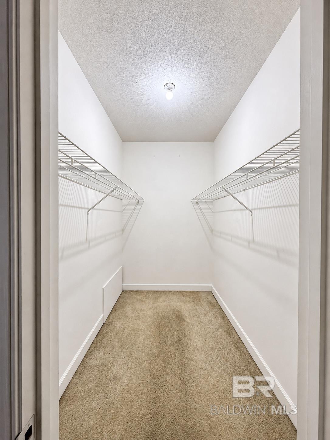 https://zimg.paragon.ice.com/ParagonImages/Property/PG/BCAR/398641/11/0/0/40074b1bb066b56e44cb626ad3b994ce/7/57c05c41978ea922aa48e128c776cbbc/398641-bffaff0f-30fc-4b0c-b227-71354196216a.JPG
