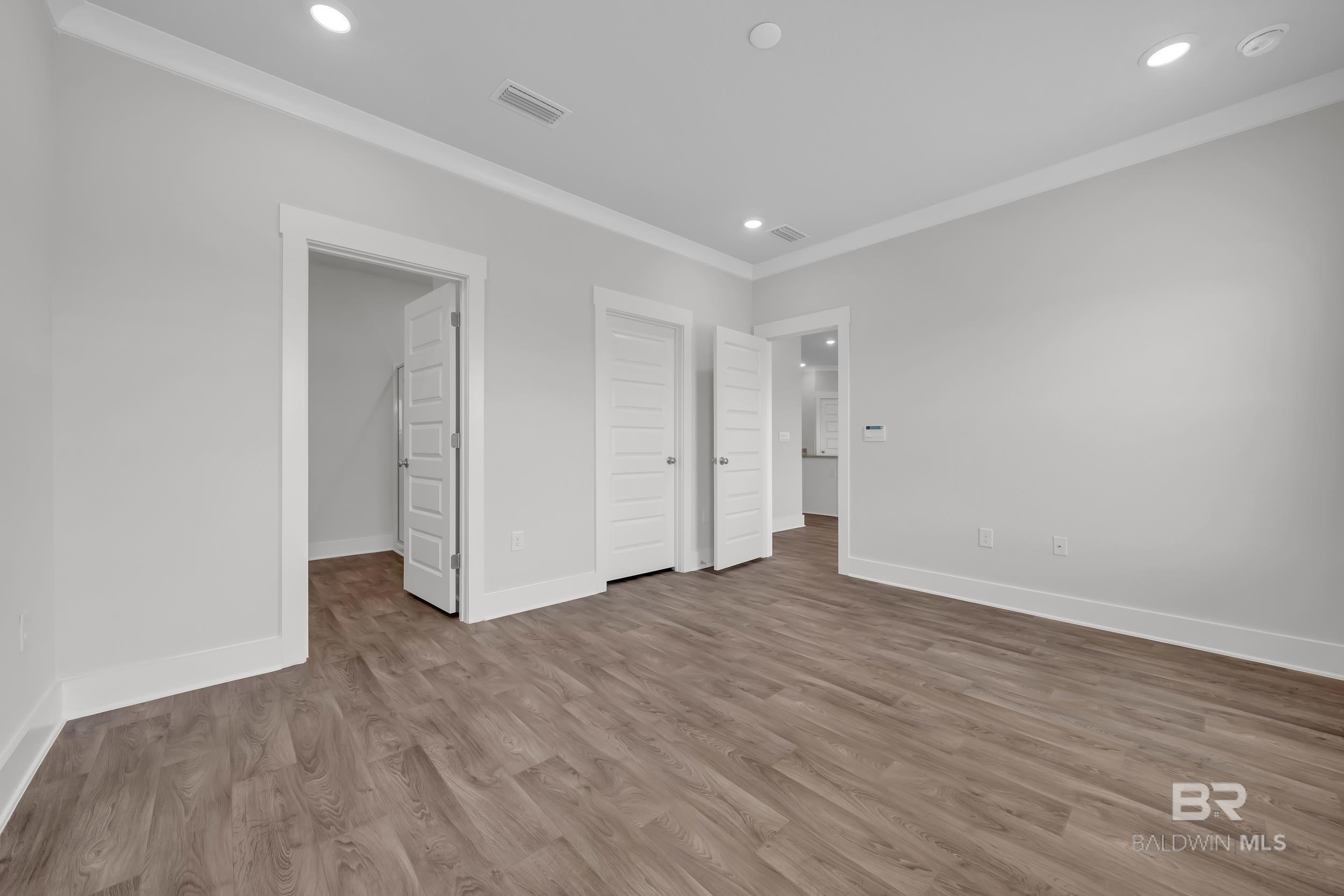 https://zimg.paragon.ice.com/ParagonImages/Property/PG/BCAR/398651/15/0/0/9b5fbdb0a29223463f9cc2a3b6d6f64c/7/2e782e4fd9d4a0c153d5d690f580386e/398651-f30b050c-30d5-43c4-807a-2f6799a9a0fc.JPG