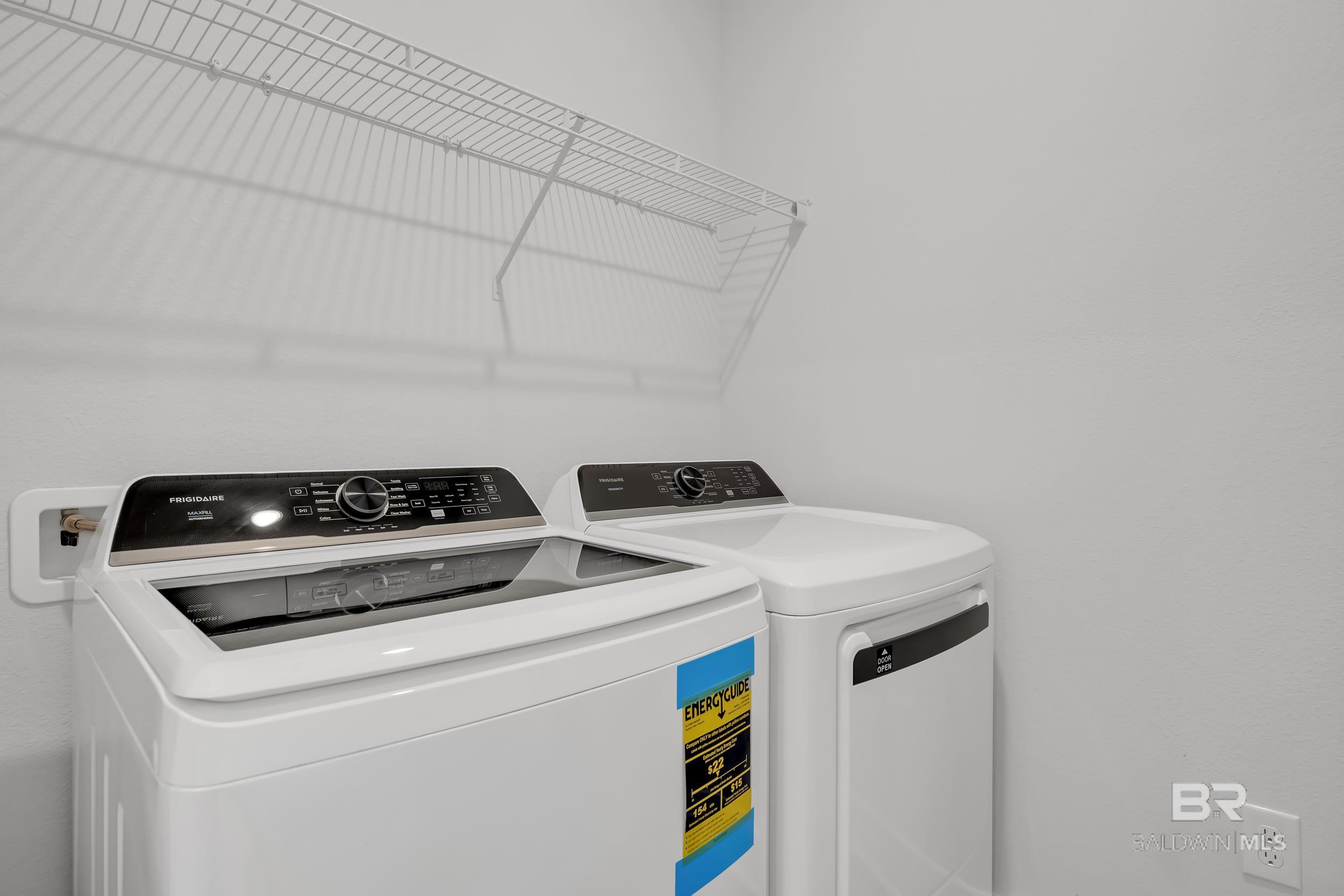 https://zimg.paragon.ice.com/ParagonImages/Property/PG/BCAR/398651/18/0/0/174ee98b1b053b008a1e92ab7fd7b538/7/2e782e4fd9d4a0c153d5d690f580386e/398651-2400b5b2-cc0f-4290-829a-56ecbac58c87.JPG