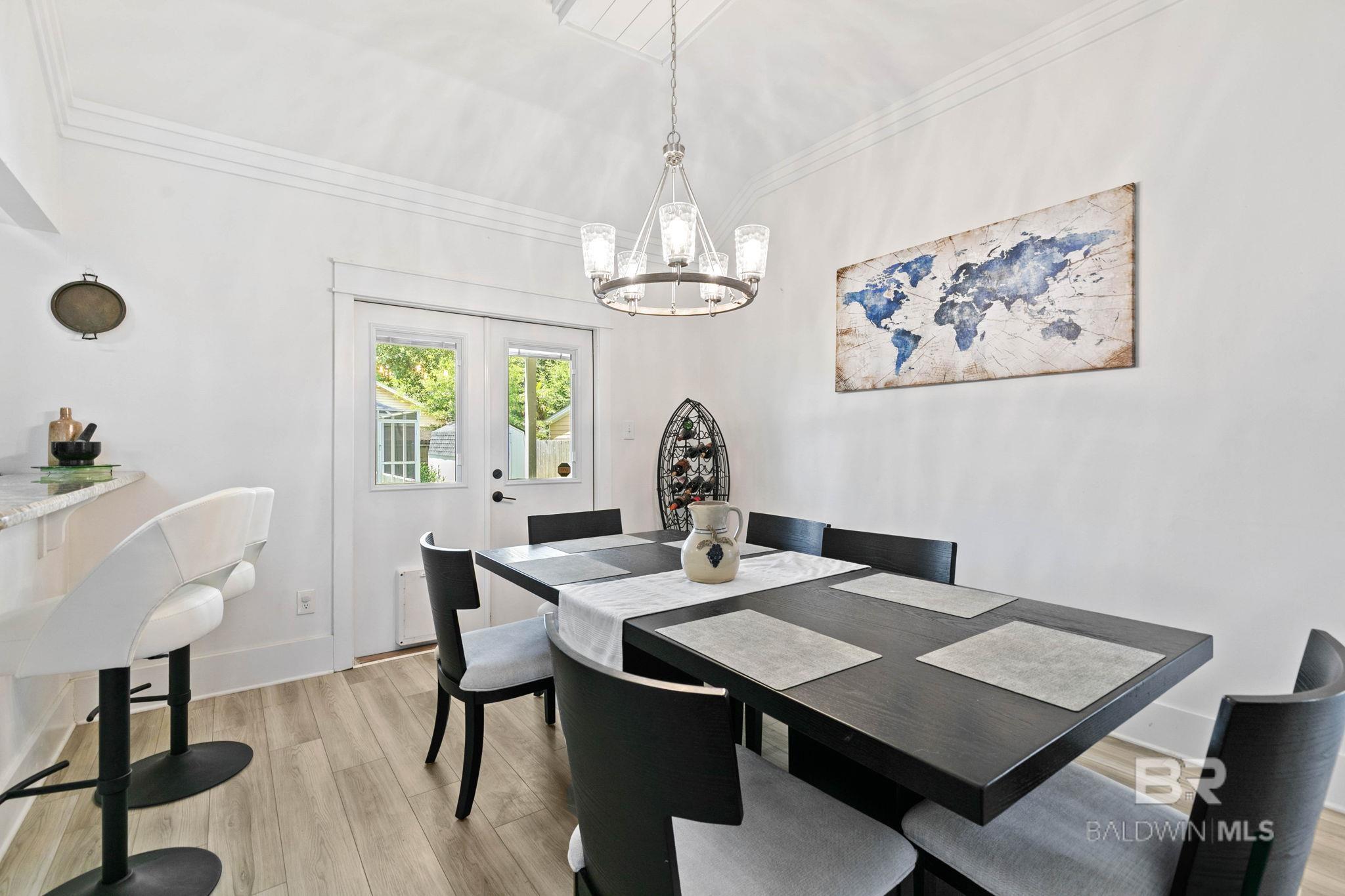 https://zimg.paragon.ice.com/ParagonImages/Property/PG/BCAR/398652/7/0/0/c7f29e70c96e6bbe3af8ec7522debb0f/7/4d1ac04e4f117995d58fe1064efe636d/398652-86ccb980-7e65-4ed3-bcd1-20a7ec19d1c7.JPG