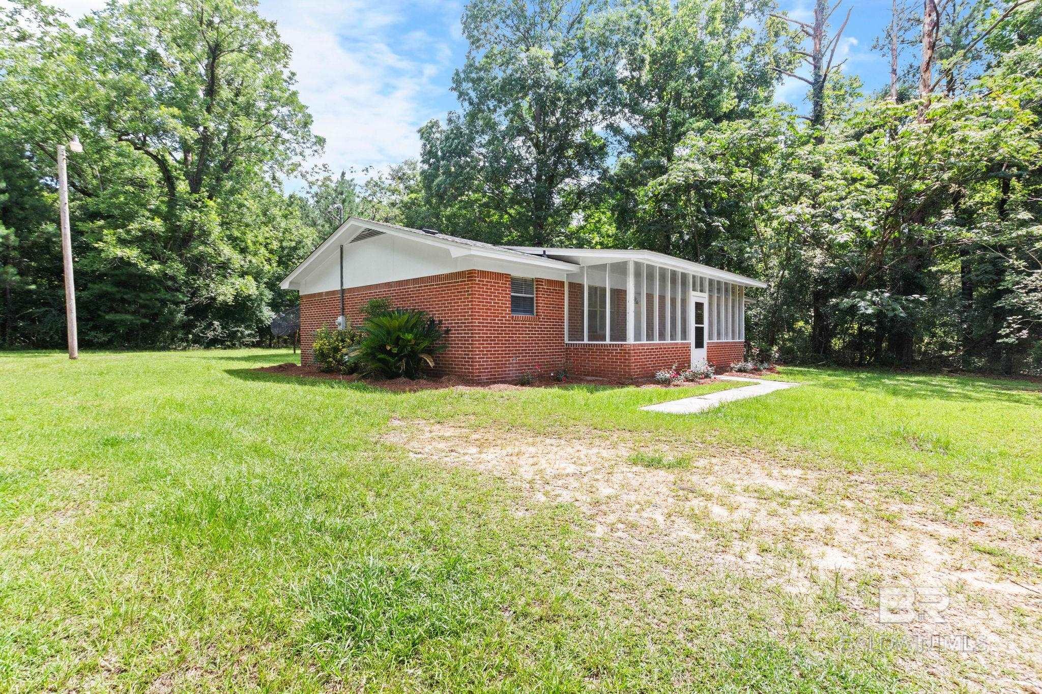 https://zimg.paragon.ice.com/ParagonImages/Property/PG/BCAR/398654/44/0/0/e903c5de625ab050860e064e961973f0/7/48c904ddc0ce49afabfb85dd29d4a145/398654-3c6323e5-5ea4-48fe-a59b-b8ebc85469ba.JPG