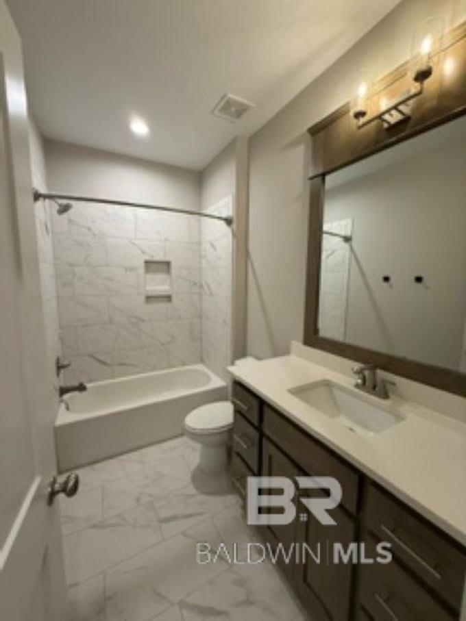 https://zimg.paragon.ice.com/ParagonImages/Property/PG/BCAR/398663/15/0/0/f184d04d06c1b948421e5a9d4c98ef36/7/94ba2b47f9b61068b14cc595f33f132c/398663-f924db9e-3d1e-49a8-8cae-3fdacd364b5e.JPG