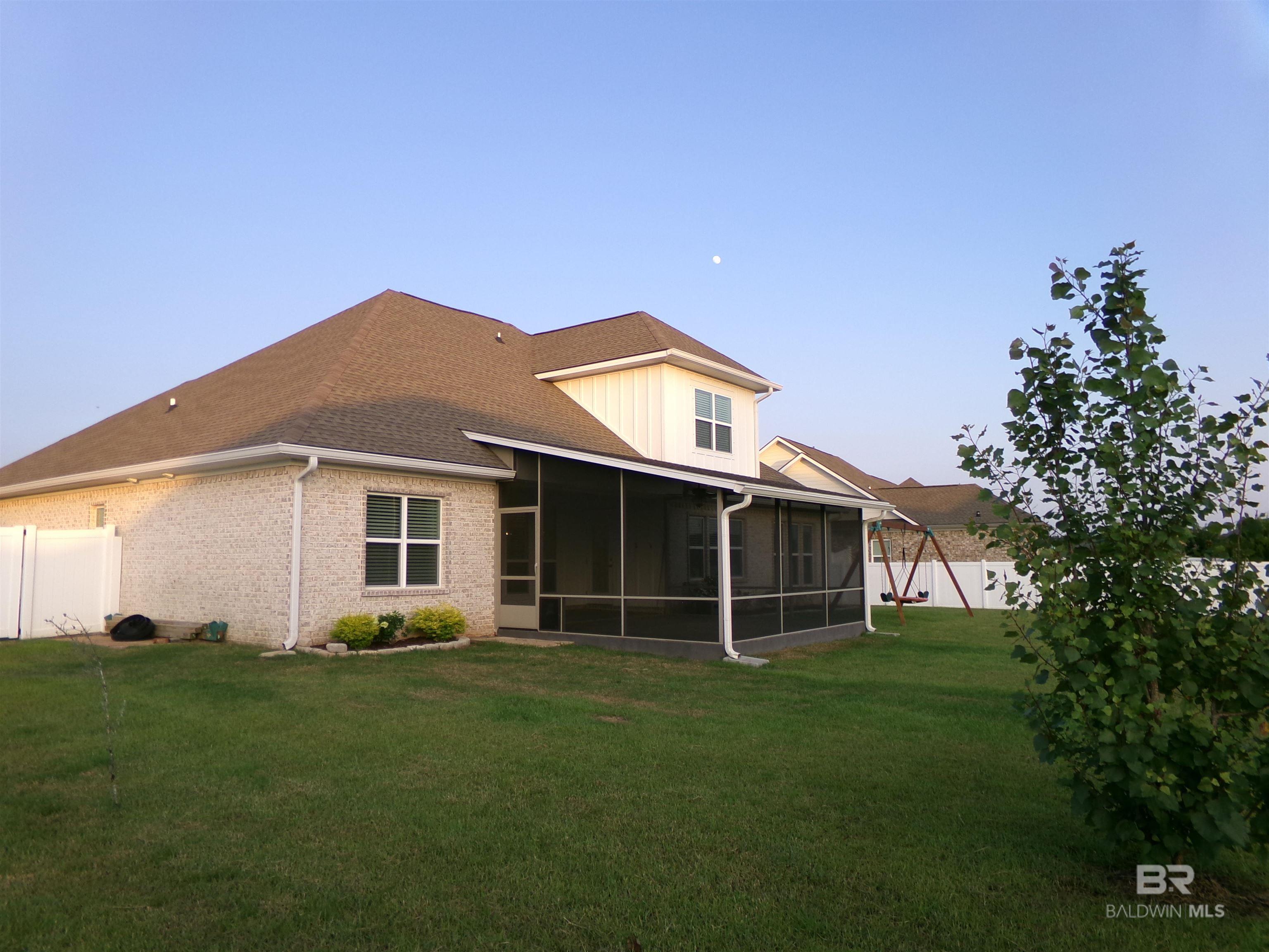 https://zimg.paragon.ice.com/ParagonImages/Property/PG/BCAR/398663/21/0/0/6ed5f14dfe9898139974101b7b2dfcd6/7/94ba2b47f9b61068b14cc595f33f132c/398663-653f1869-0871-44da-9f2a-c9d8b3dab700.JPG