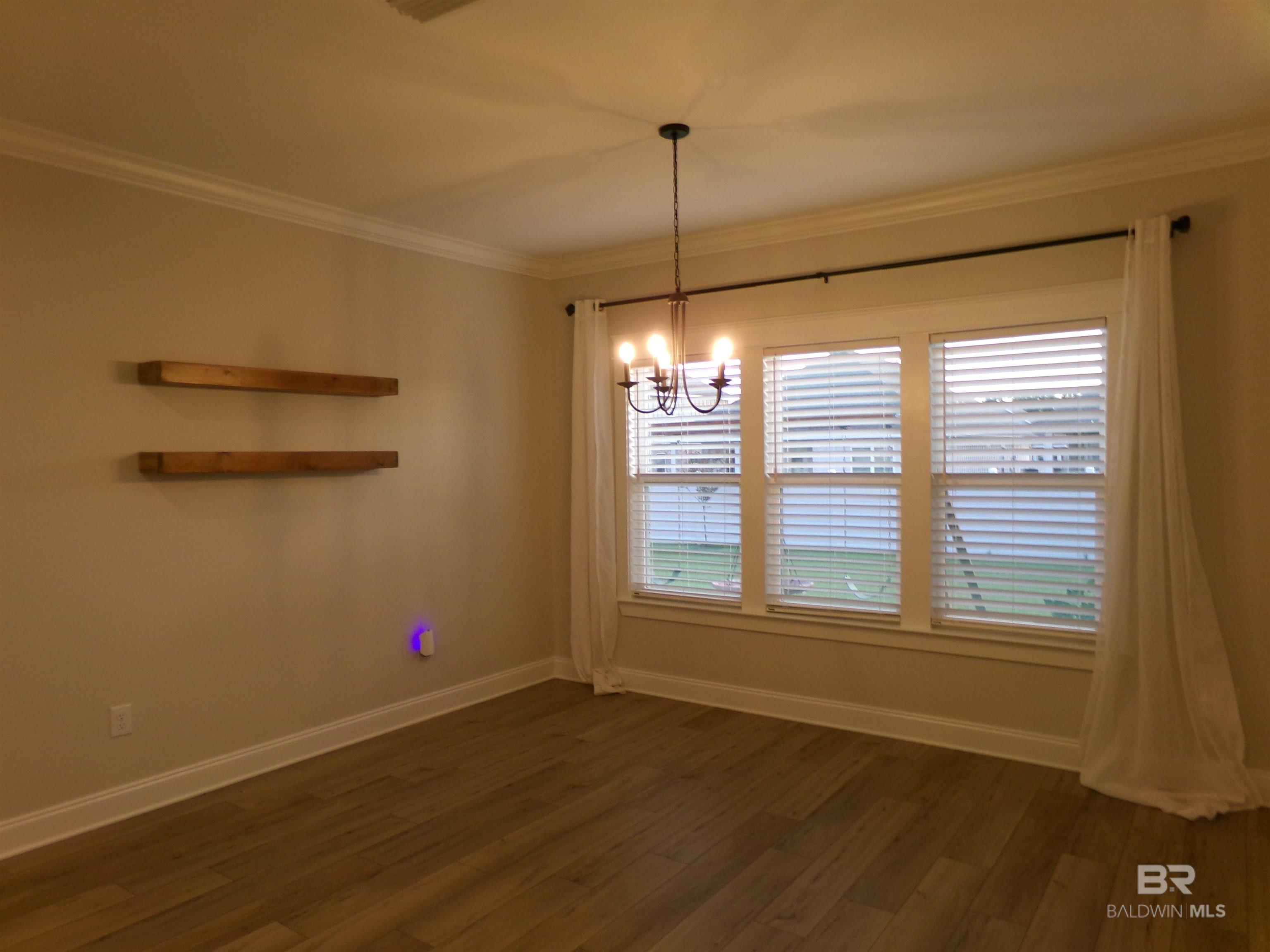 https://zimg.paragon.ice.com/ParagonImages/Property/PG/BCAR/398663/5/0/0/cf50f1ee9994628c52a91b6bacce1daa/7/94ba2b47f9b61068b14cc595f33f132c/398663-25fa0cab-d726-4248-9cf6-f5f764cb4a9e.JPG