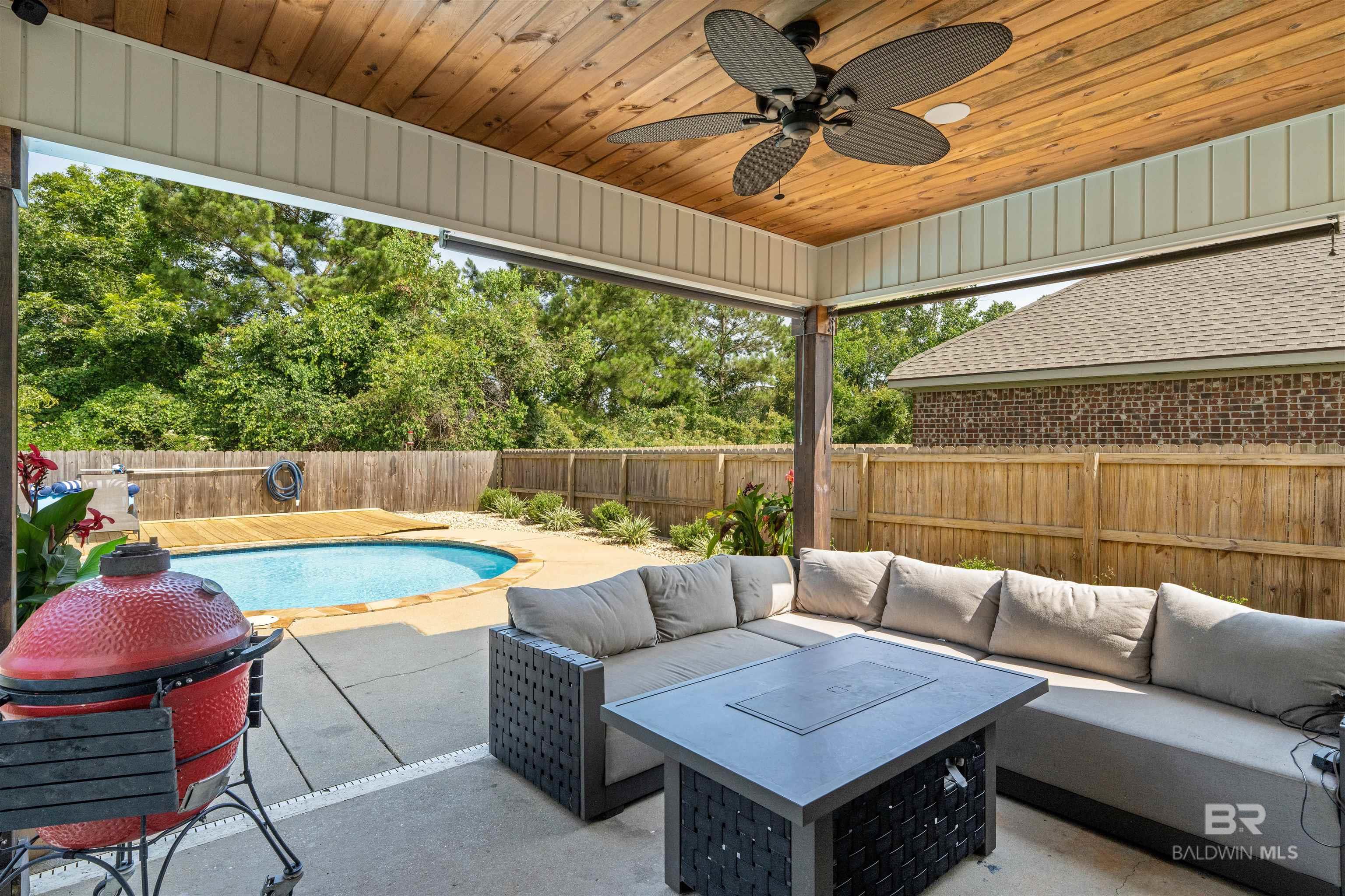 https://zimg.paragon.ice.com/ParagonImages/Property/PG/BCAR/398666/31/0/0/667c09256f1b8e077d2c1fb5dbe82e64/7/8f4cec3f3325dd74d501656deb546c92/398666-2f02a20f-22d2-44a5-be5c-1284aaa7ffa8.JPG