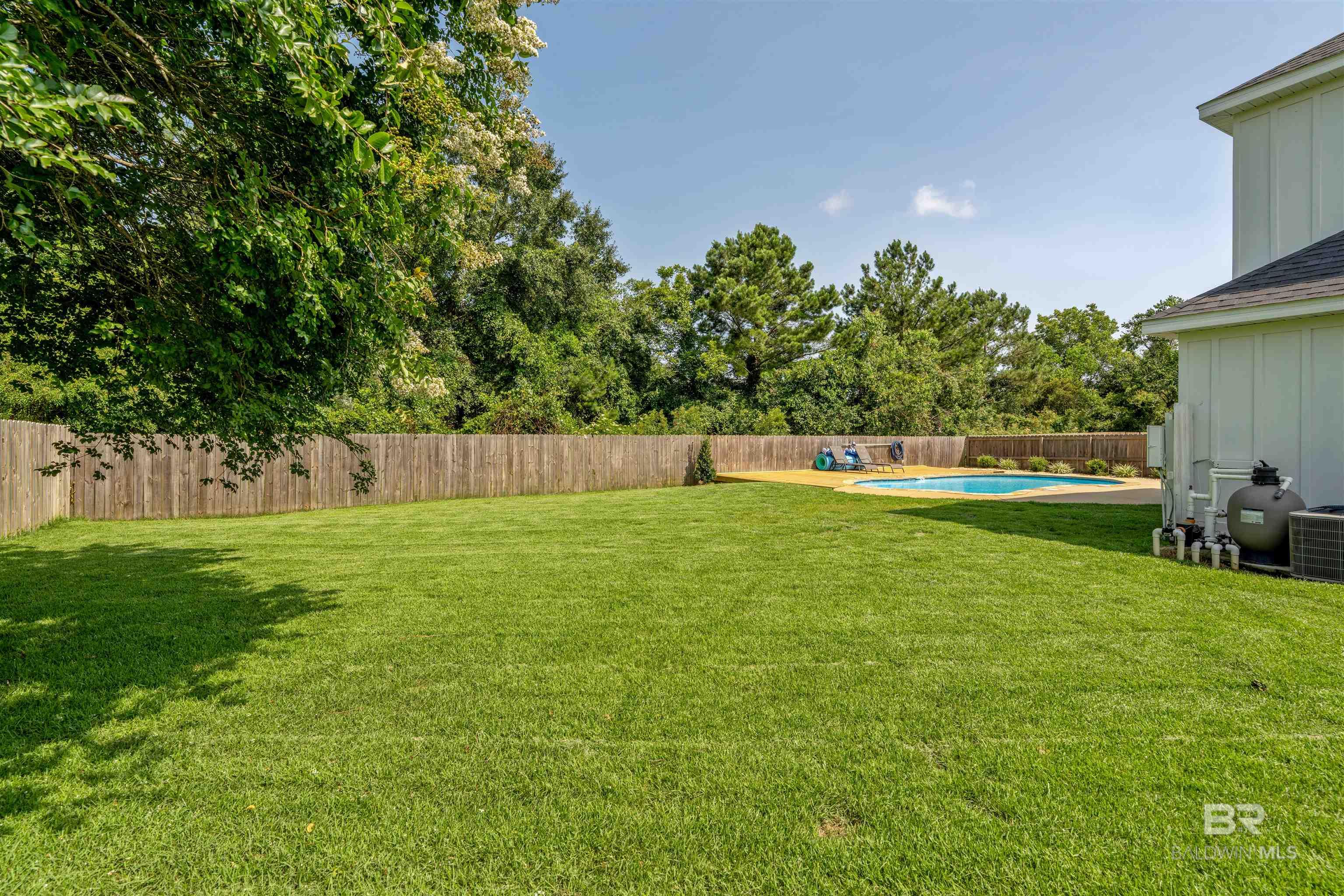 https://zimg.paragon.ice.com/ParagonImages/Property/PG/BCAR/398666/37/0/0/c5647618c59d52324fb3cacce39c4ebb/7/8f4cec3f3325dd74d501656deb546c92/398666-326c7e19-ec0f-475c-9a40-fc9db8b535f9.JPG