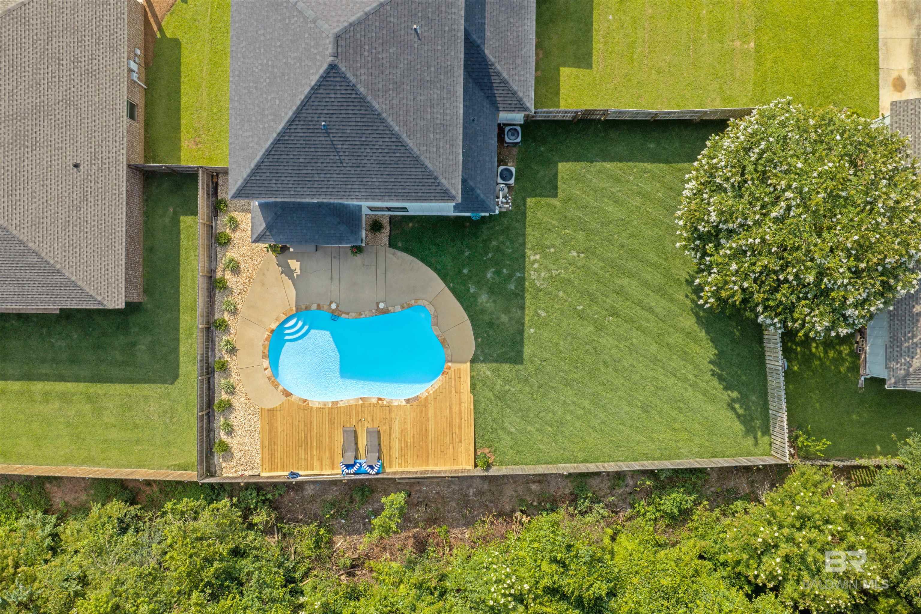 https://zimg.paragon.ice.com/ParagonImages/Property/PG/BCAR/398666/38/0/0/f6e54c1df5716aa197a493e1cce8f005/7/8f4cec3f3325dd74d501656deb546c92/398666-149b4edc-cf2b-42e2-9d8c-789a1586e697.JPG