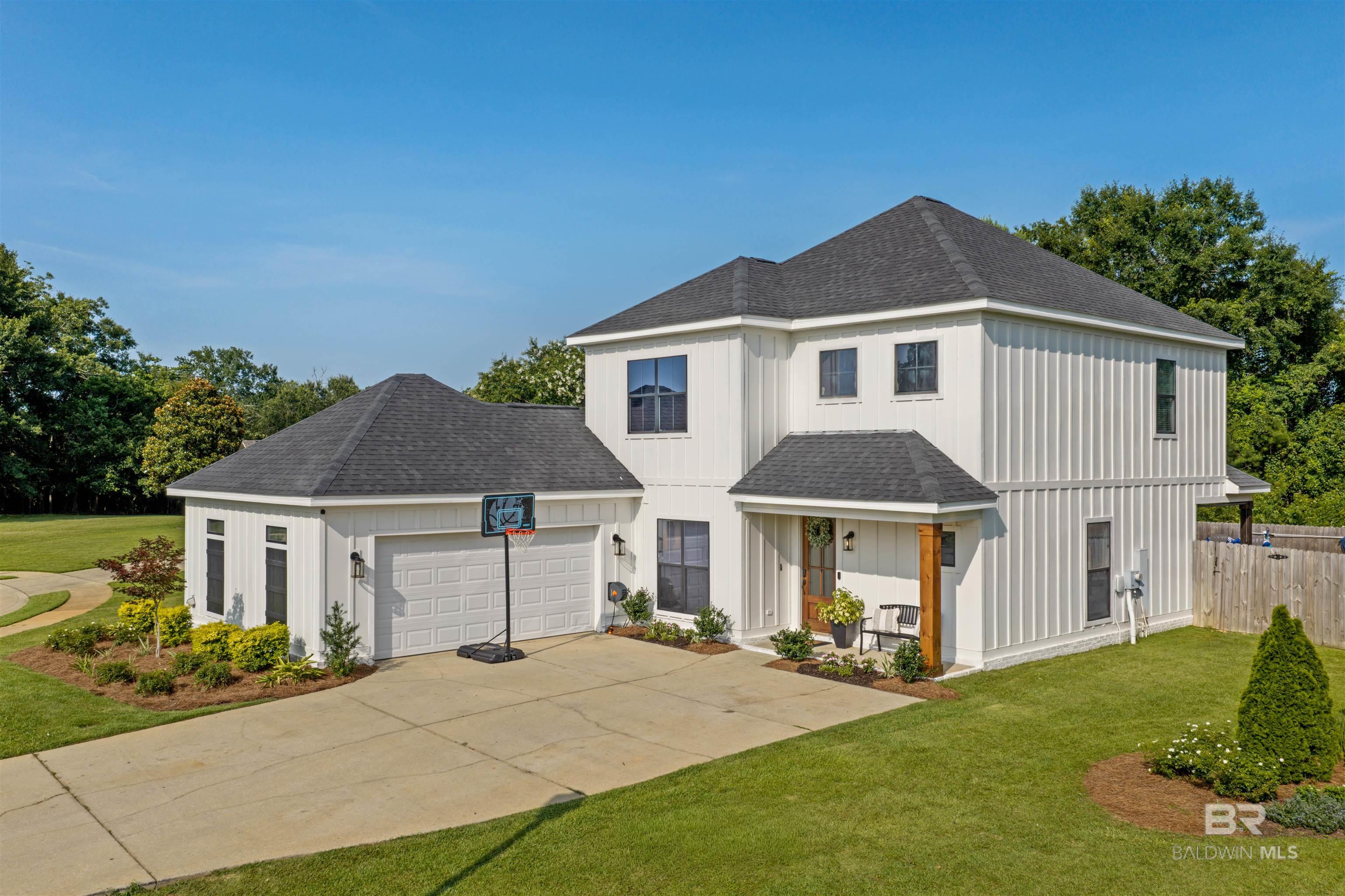 https://zimg.paragon.ice.com/ParagonImages/Property/PG/BCAR/398666/44/0/0/5a6619004ef650894badb3226378e914/7/8f4cec3f3325dd74d501656deb546c92/398666-5d964e8b-2e10-43c9-9216-160601e9dda2.JPG