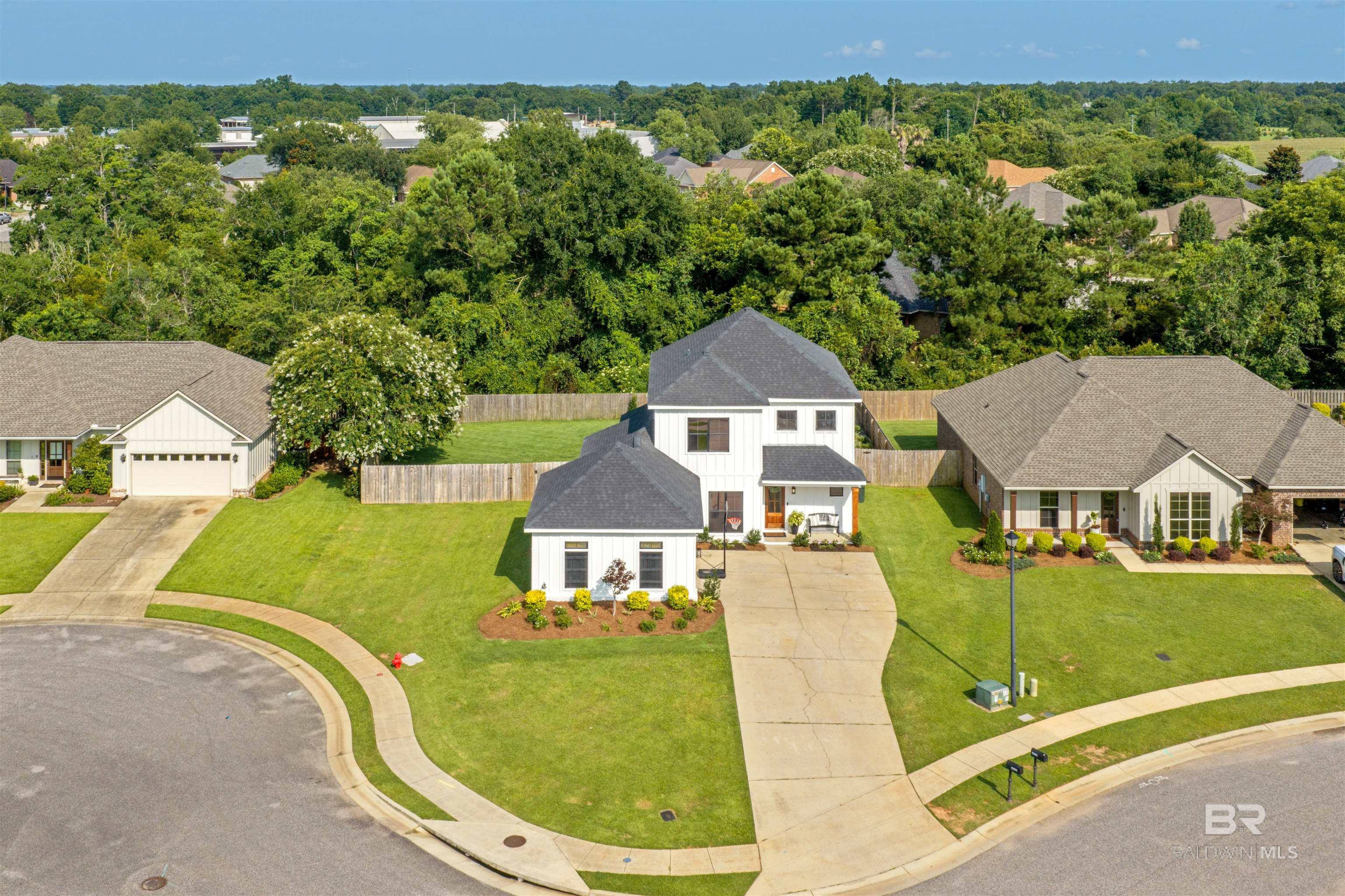 https://zimg.paragon.ice.com/ParagonImages/Property/PG/BCAR/398666/5/0/0/a5f791ab9c1d41ea25d7c48692f85891/7/8f4cec3f3325dd74d501656deb546c92/398666-3333144b-5cbf-428f-b92c-bbb0c3278da4.JPG