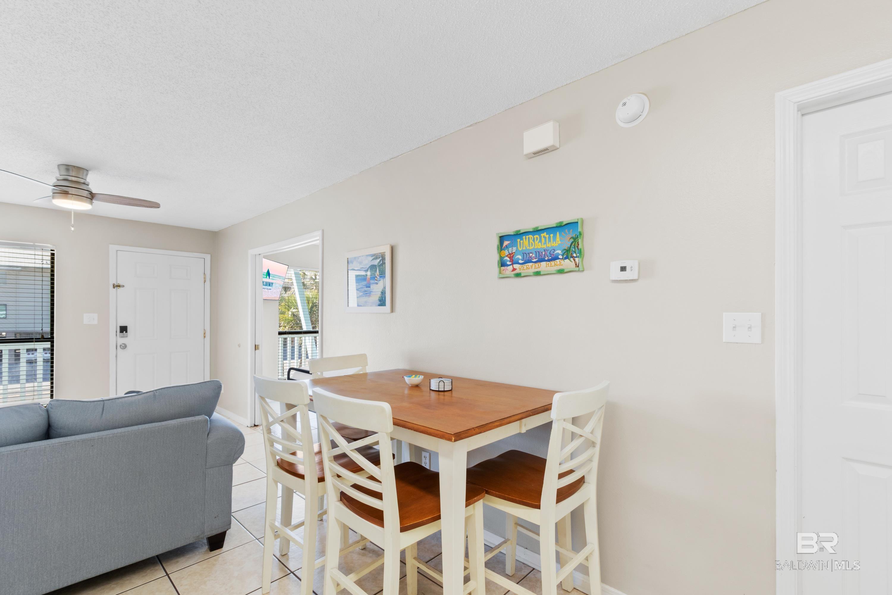 https://zimg.paragon.ice.com/ParagonImages/Property/PG/BCAR/398670/5/0/0/cb87a35c31e56cec4c2360d5847e523a/7/3309c2e804346c8fa67b6e0adb23f356/398670-0695fef7-0157-41bf-8c42-db4e25e9949a.JPG