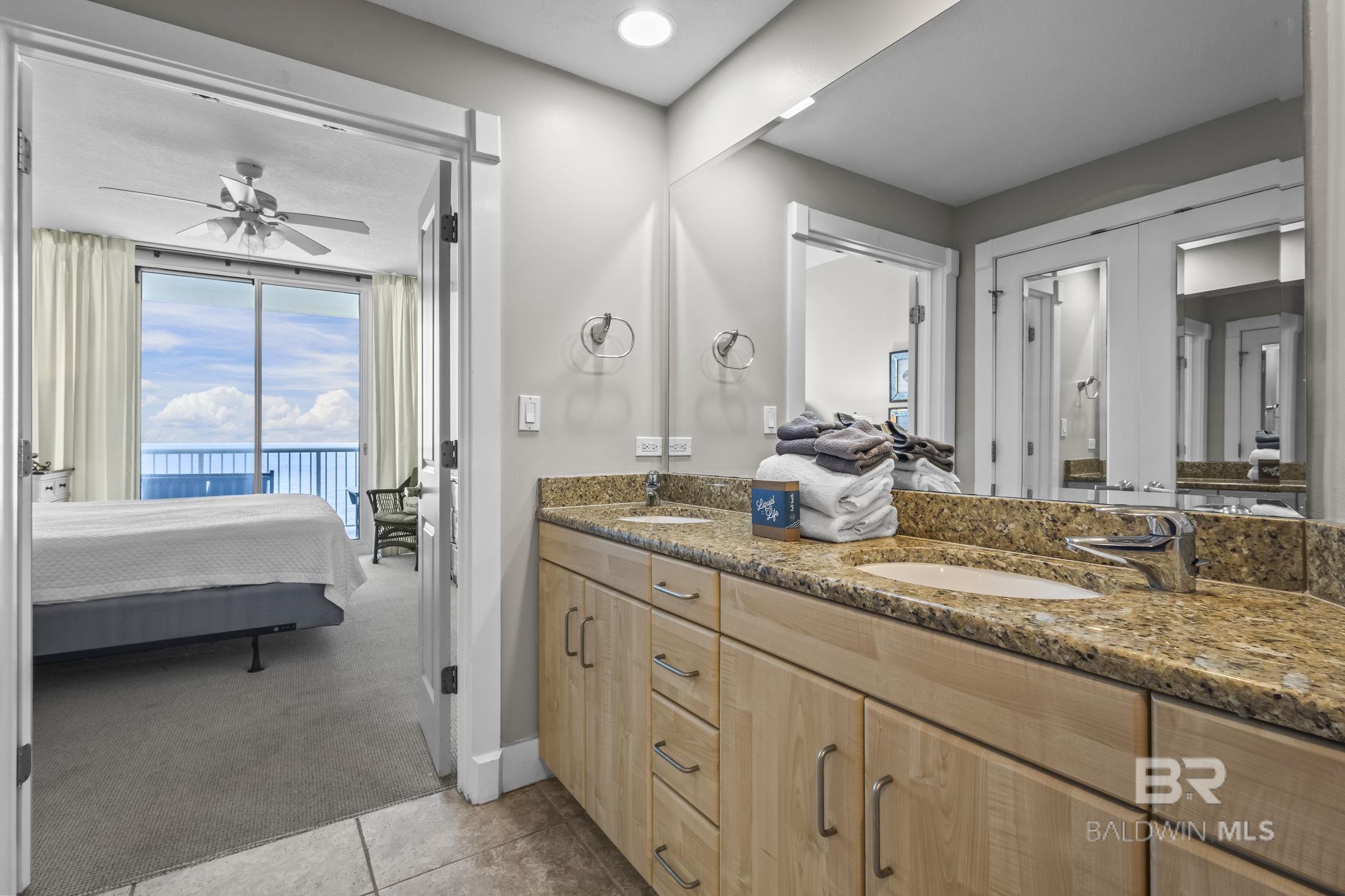 398679 | Photo 17