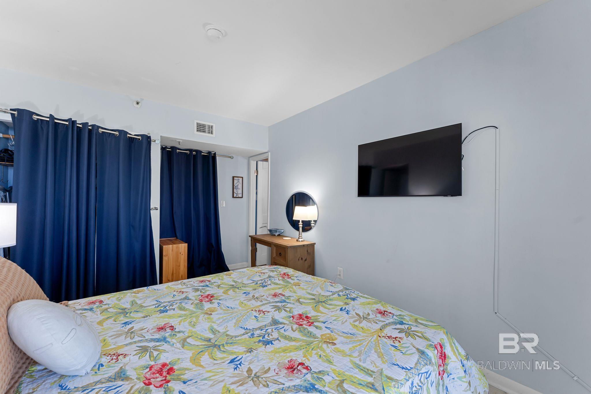 398711 | Photo 15