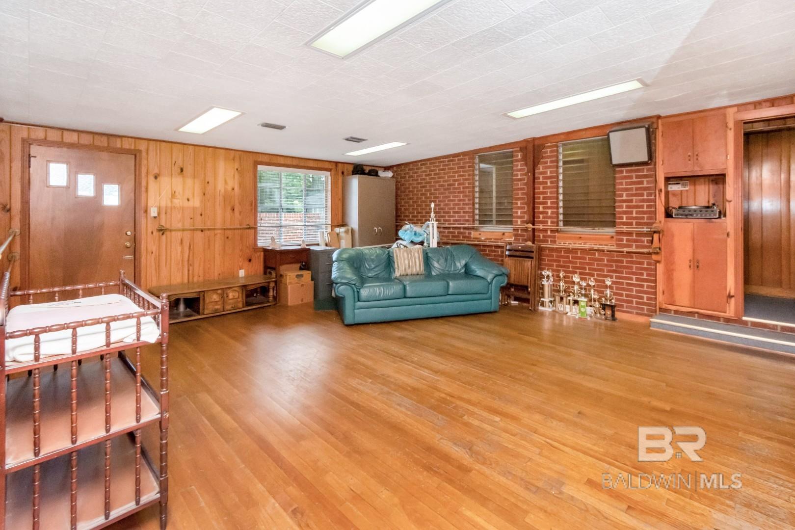 398716 | Photo 29