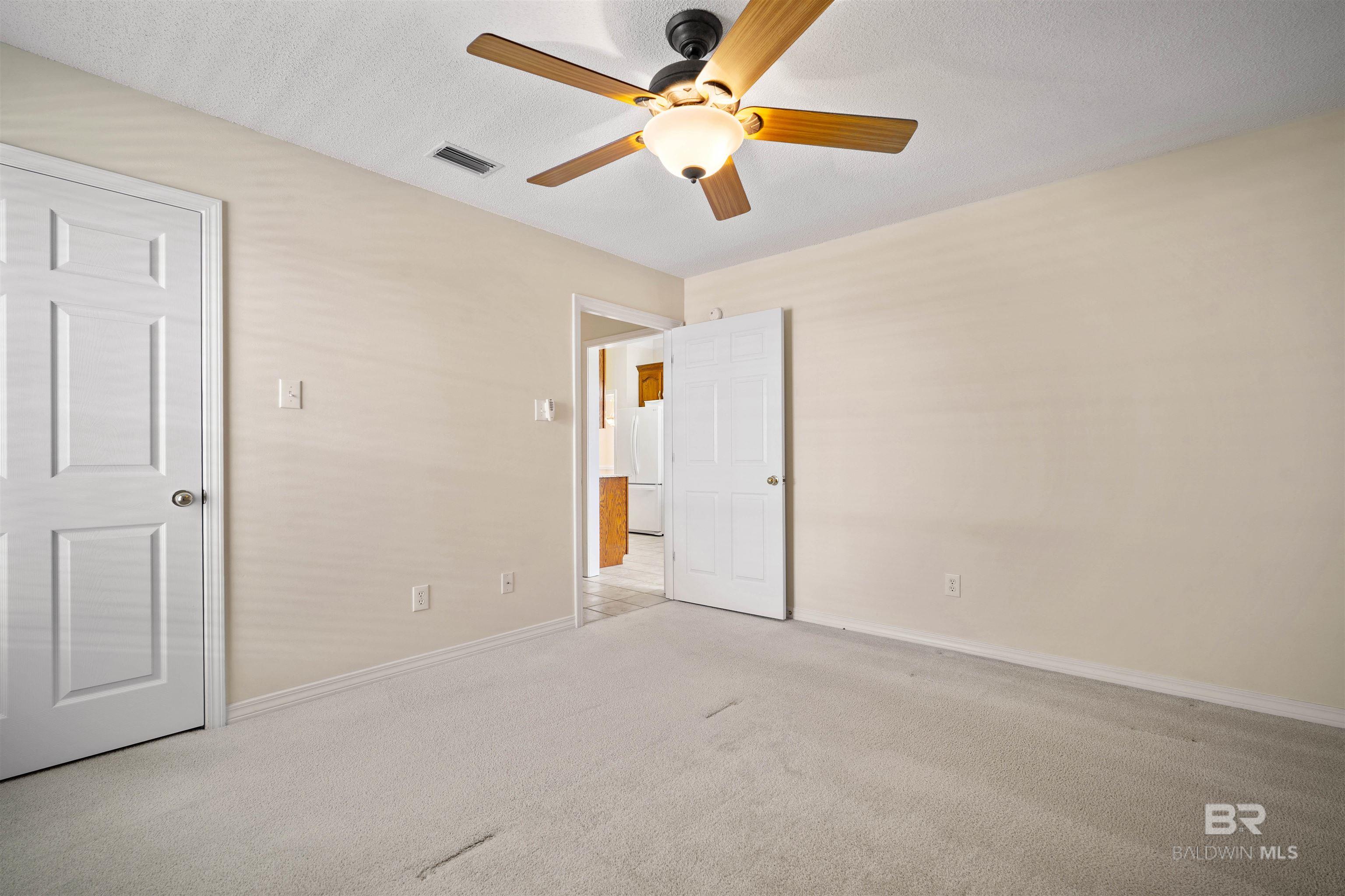 398753 | Photo 24