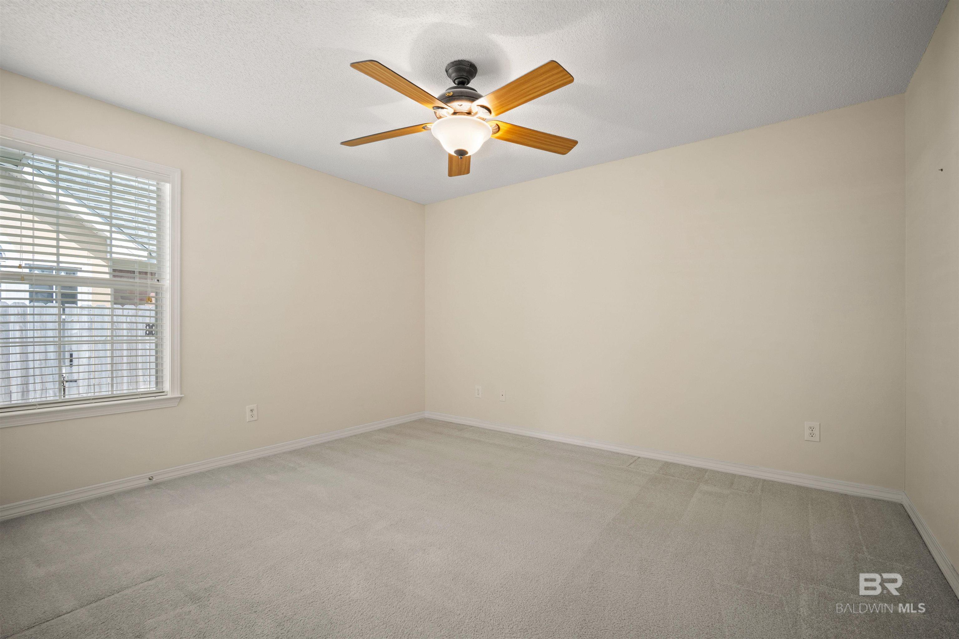 398753 | Photo 26