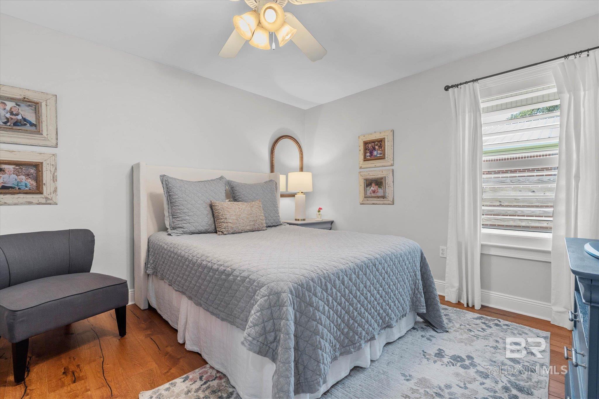 398764 | Photo 24