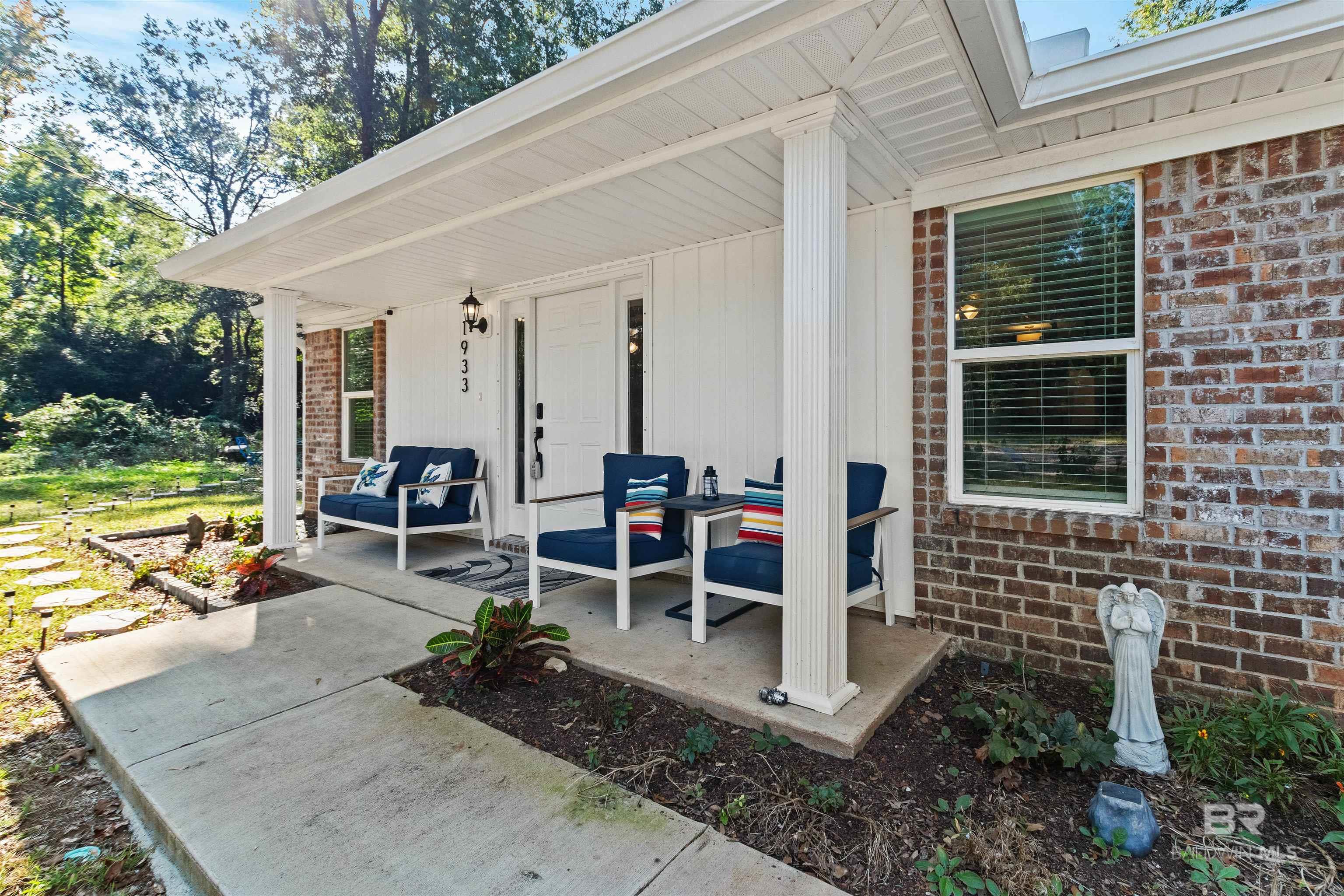 398851 | Photo 50
