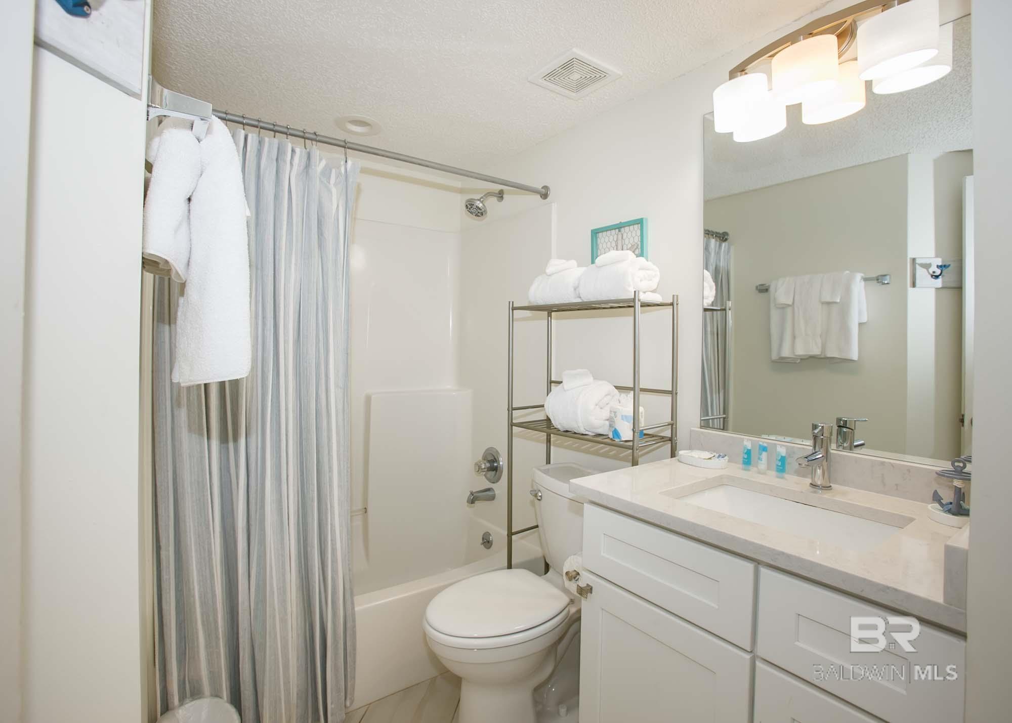 398881 | Photo 25