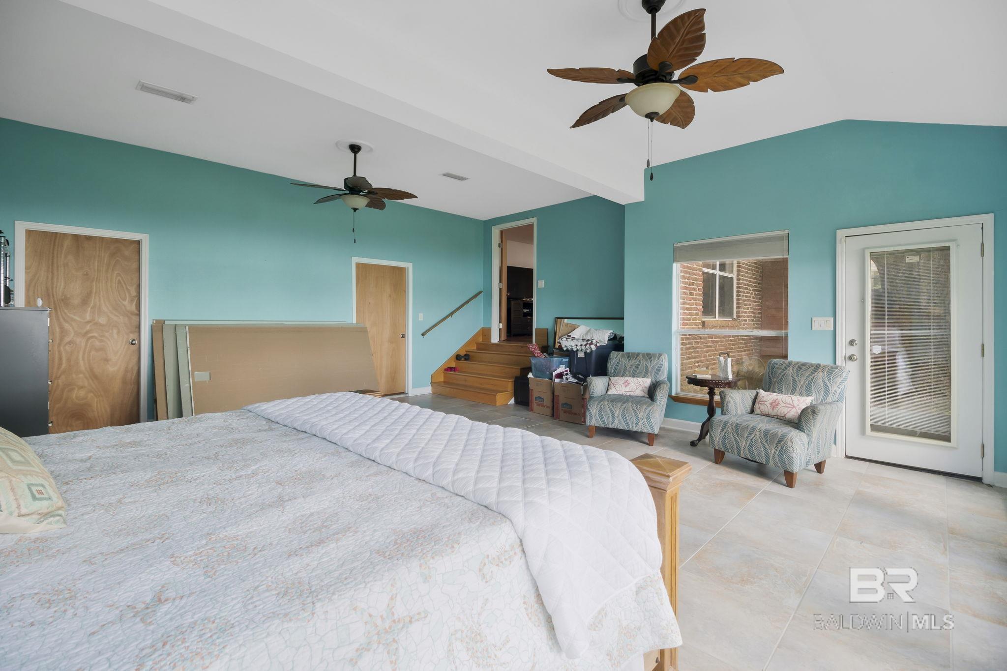 398893 | Photo 18