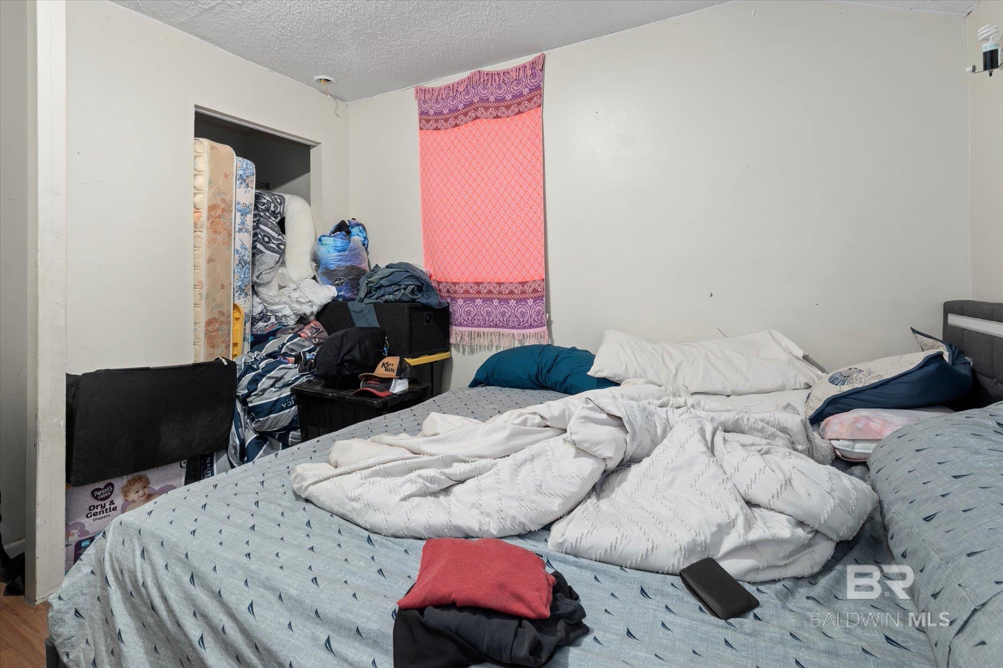 398895 | Photo 24