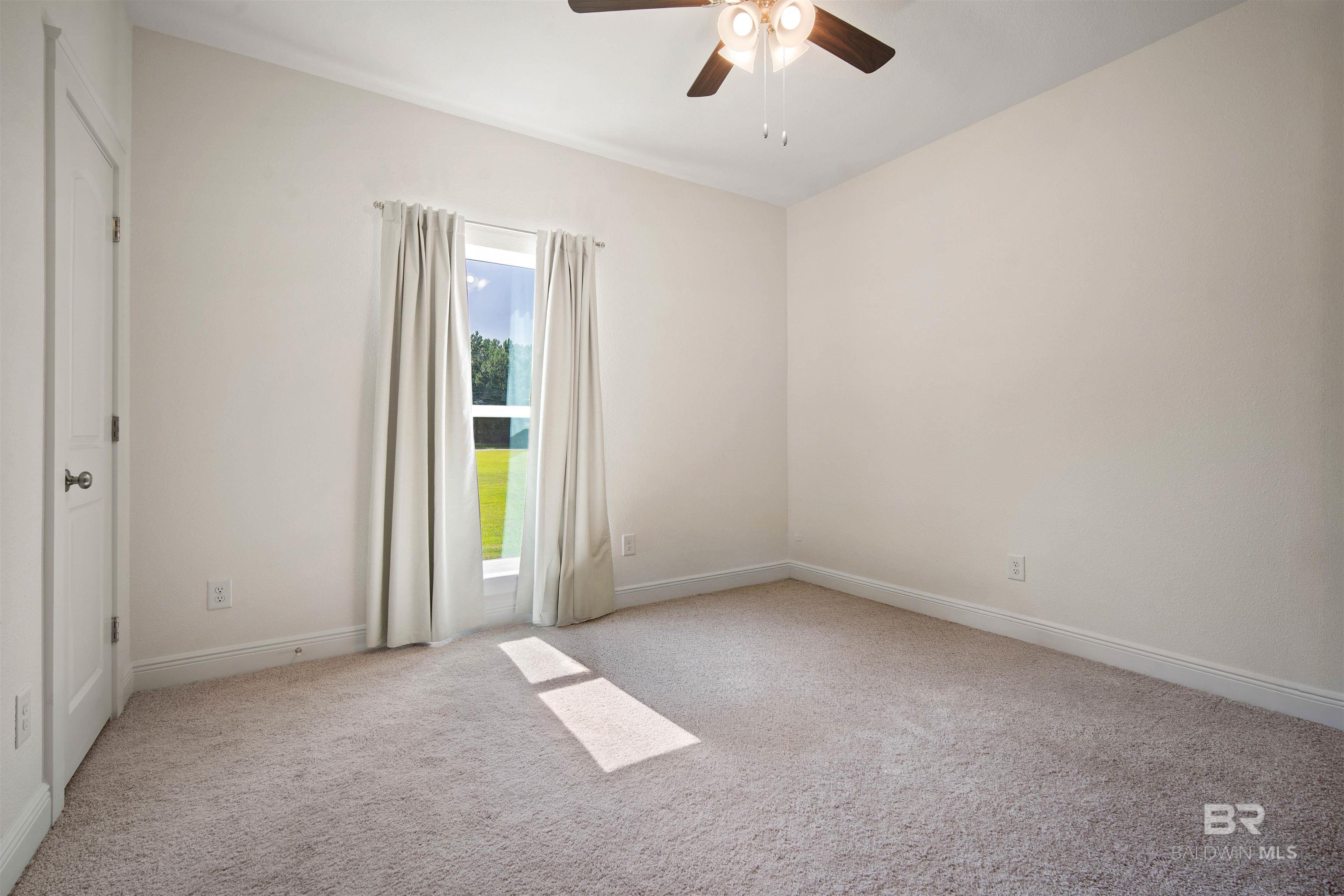 398983 | Photo 25