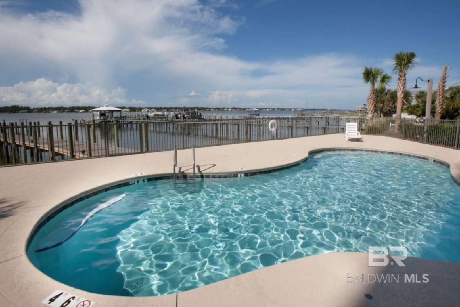 399108 | Photo 31