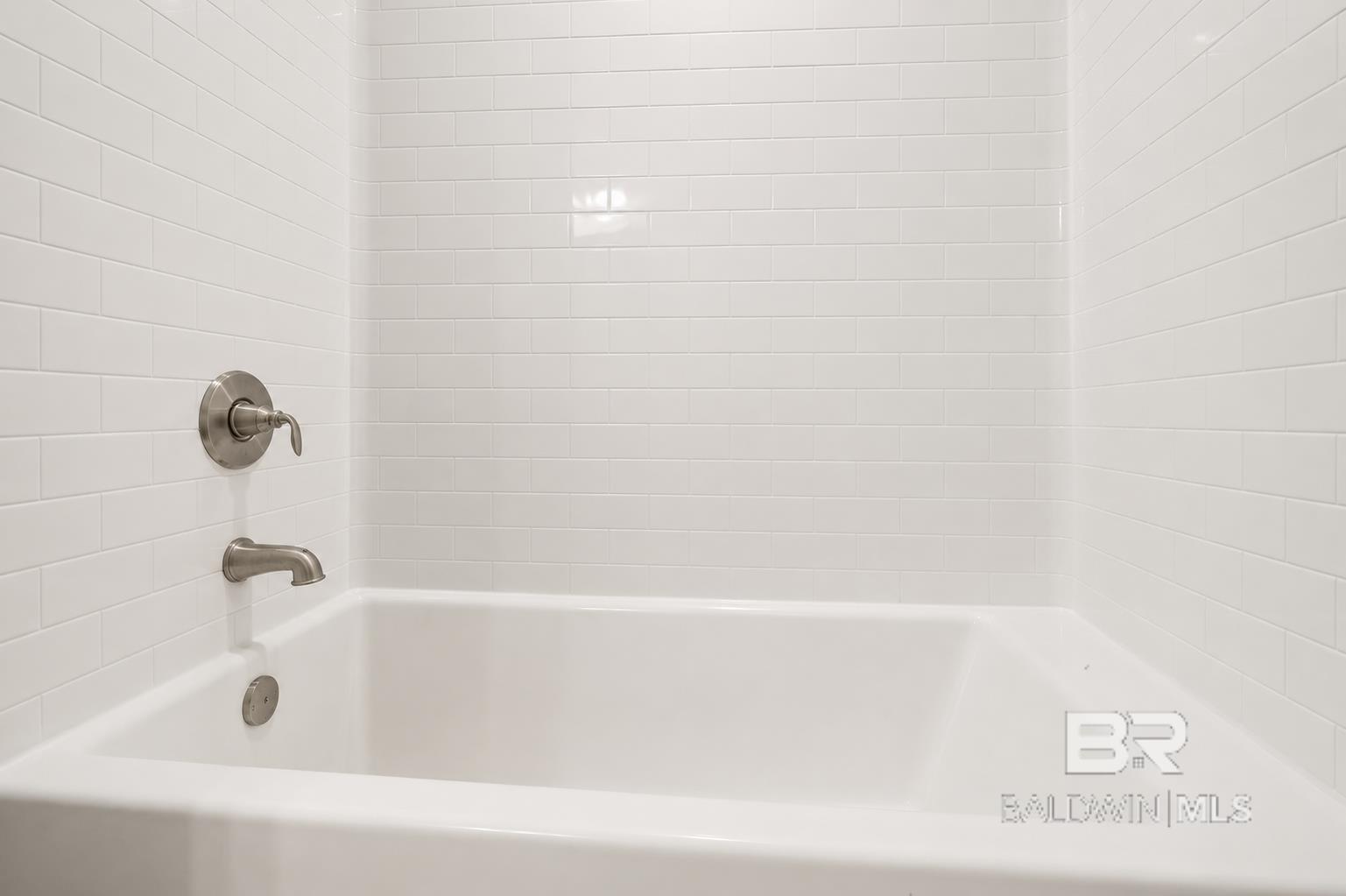 399115 | Photo 19