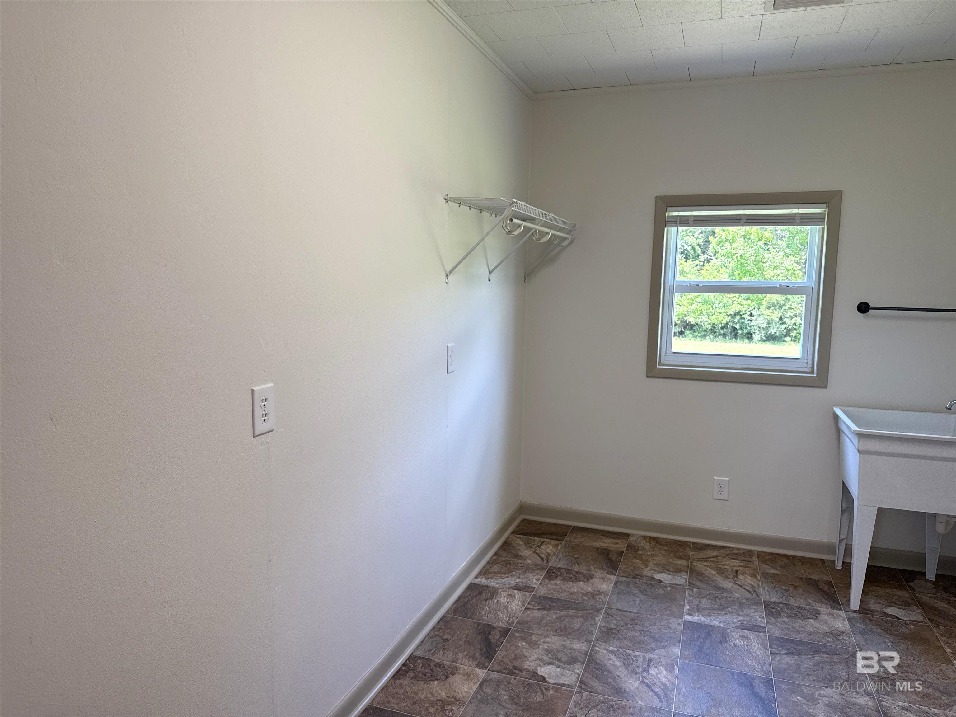 399146 | Photo 16