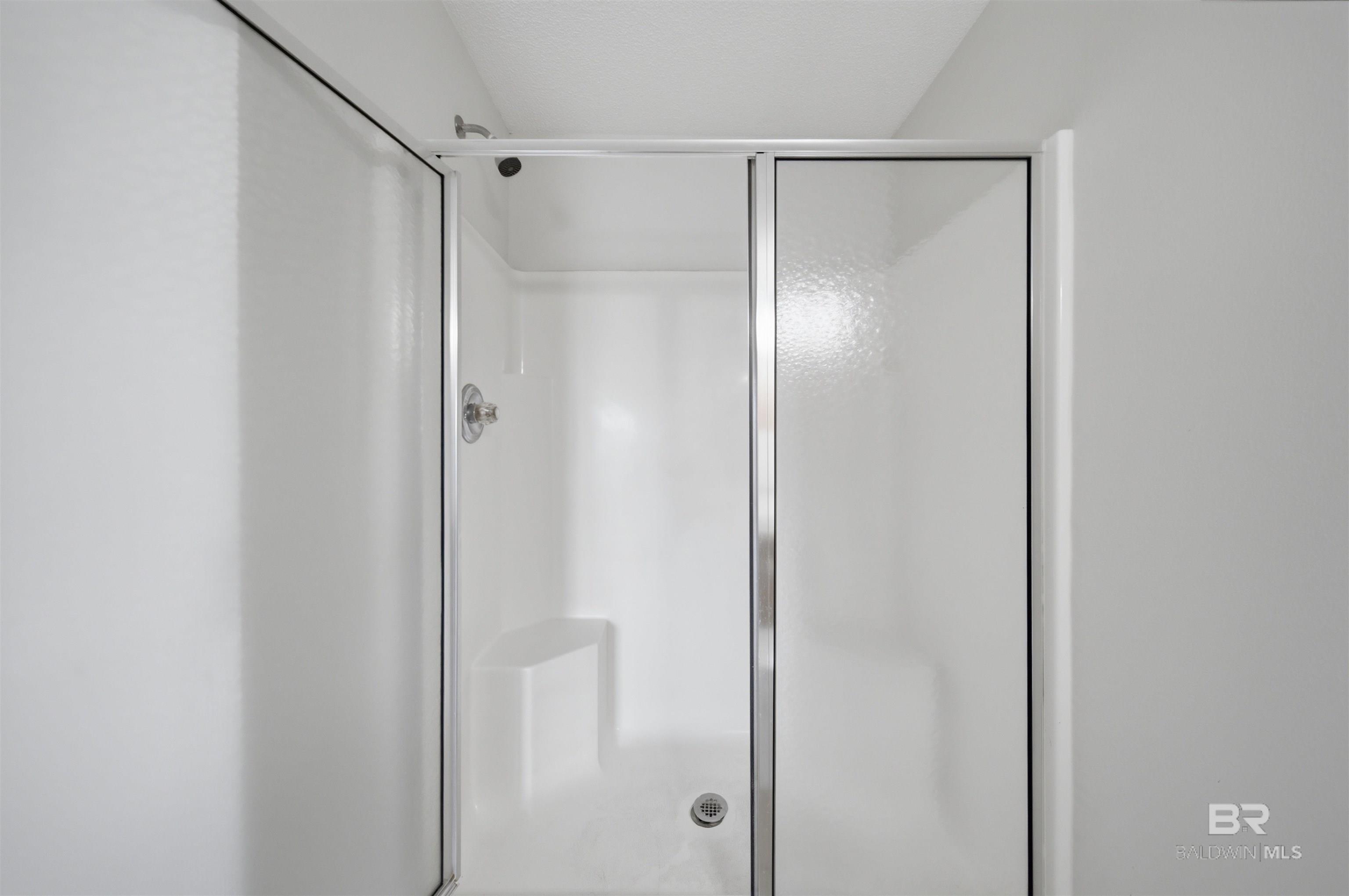 399187 | Photo 15