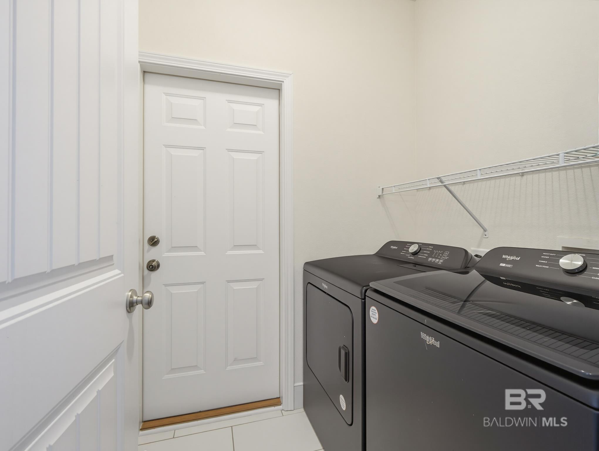 399198 | Photo 11