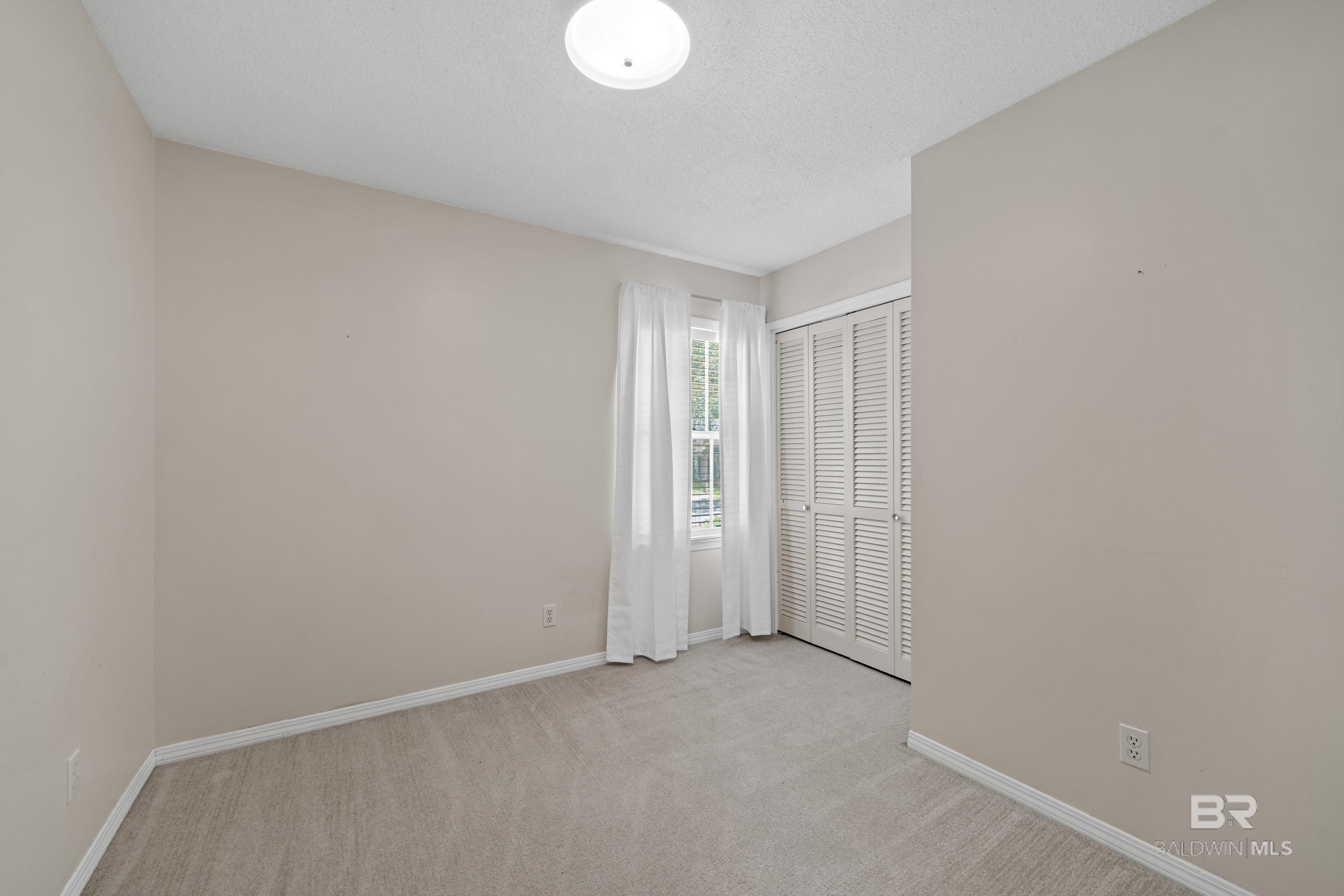 399233 | Photo 23