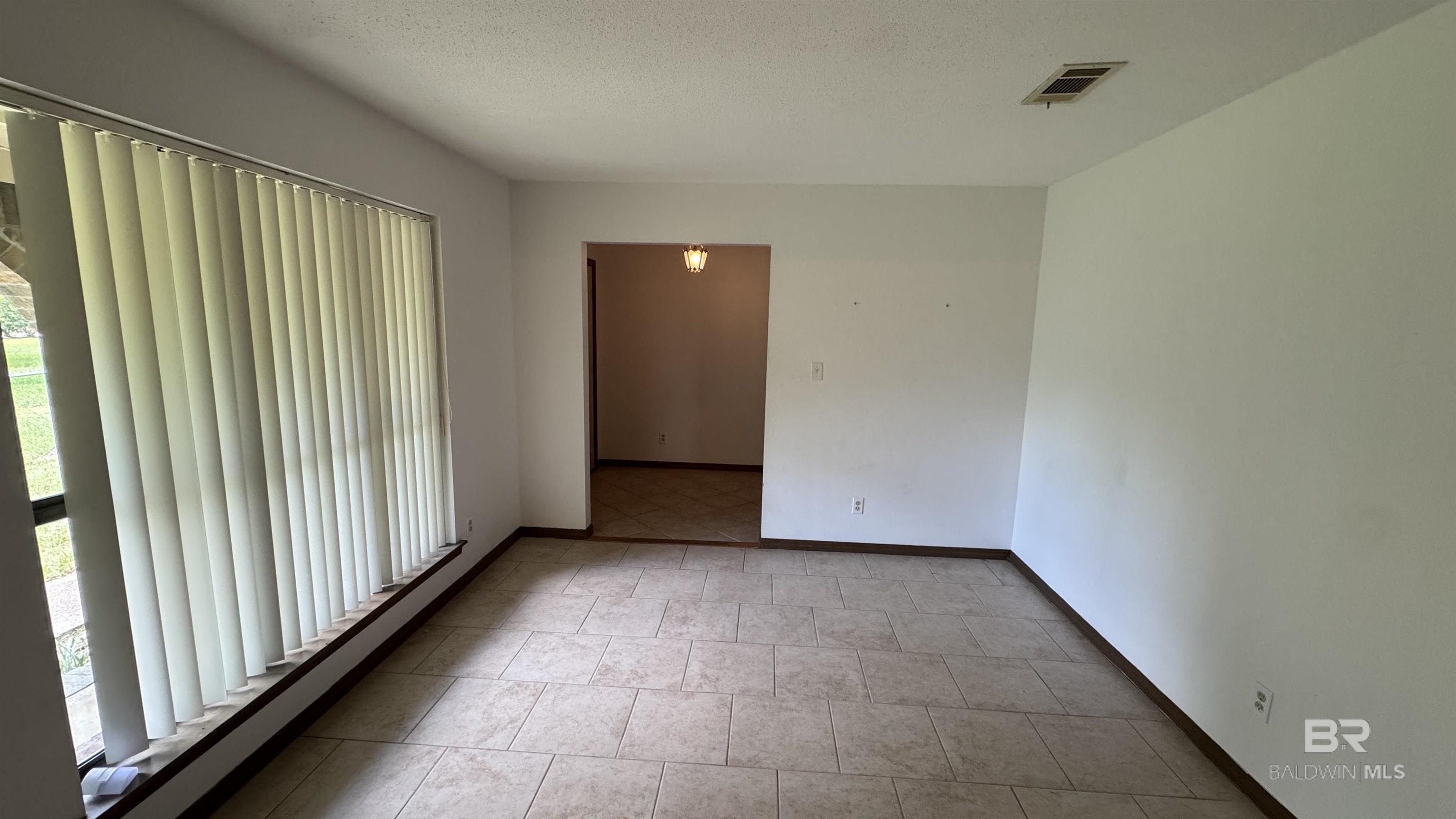399287 | Photo 21