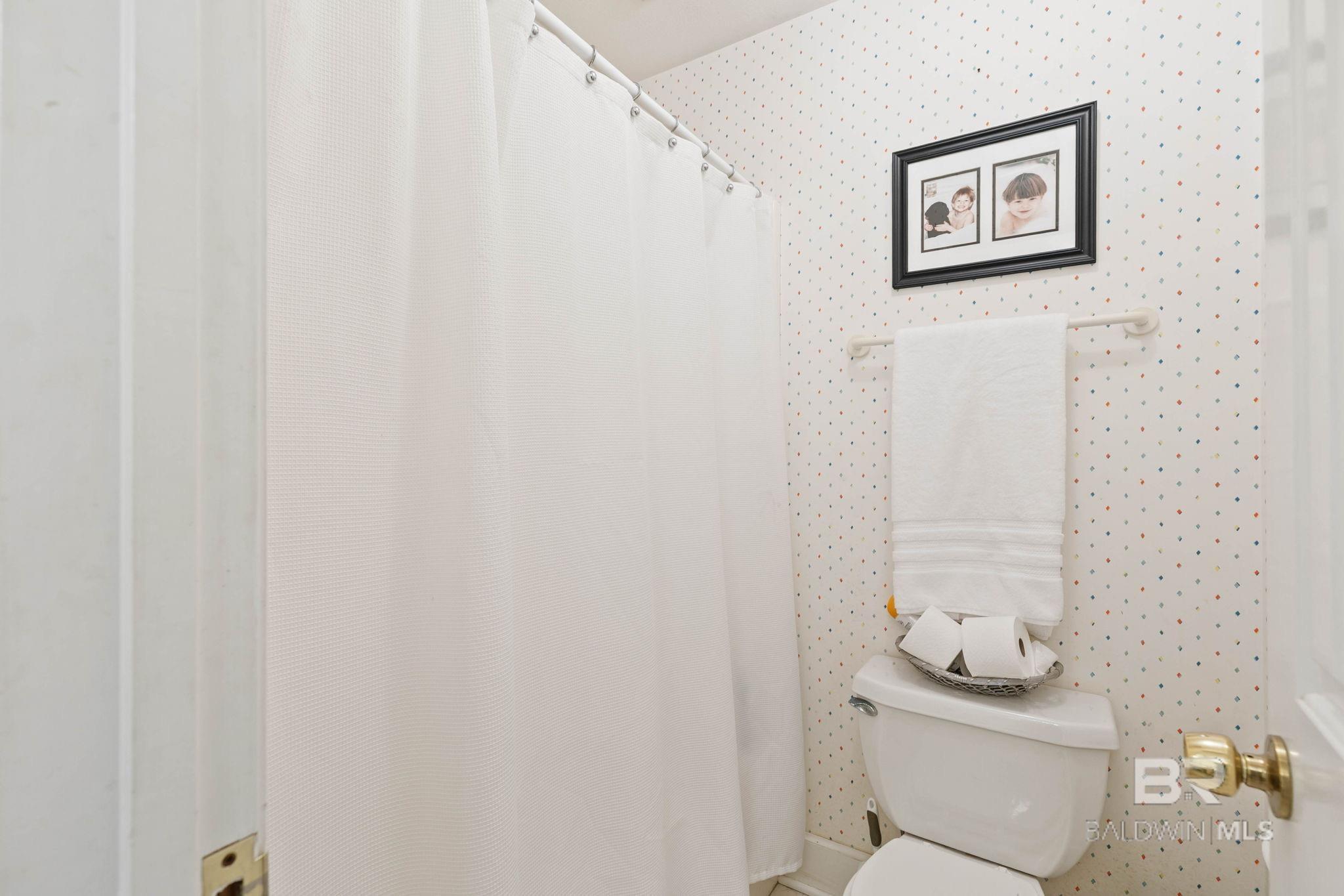 399318 | Photo 28