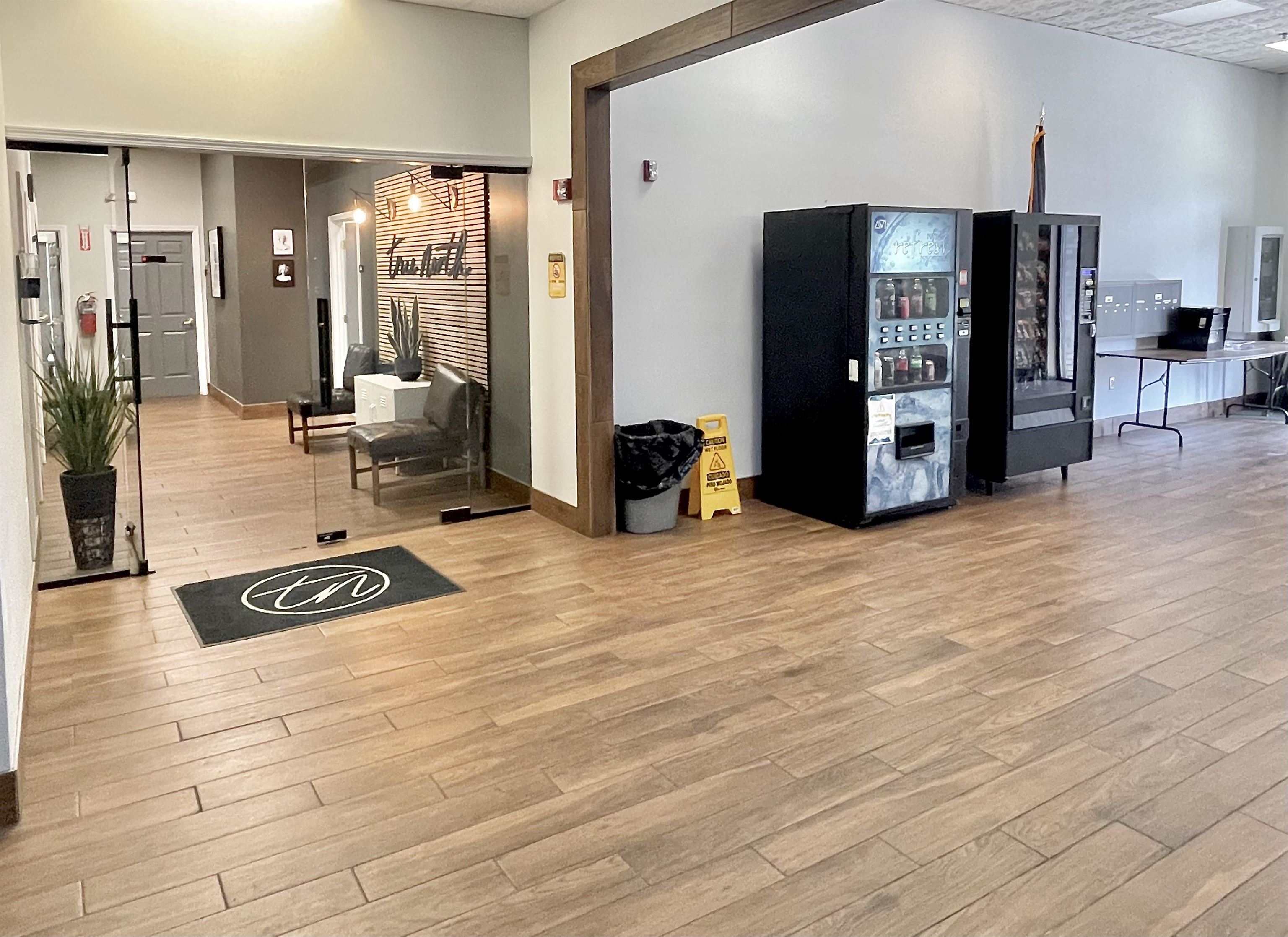 121 E. 2nd, Owensboro, Kentucky 42303, ,Office,For Sale,E. 2nd,76897