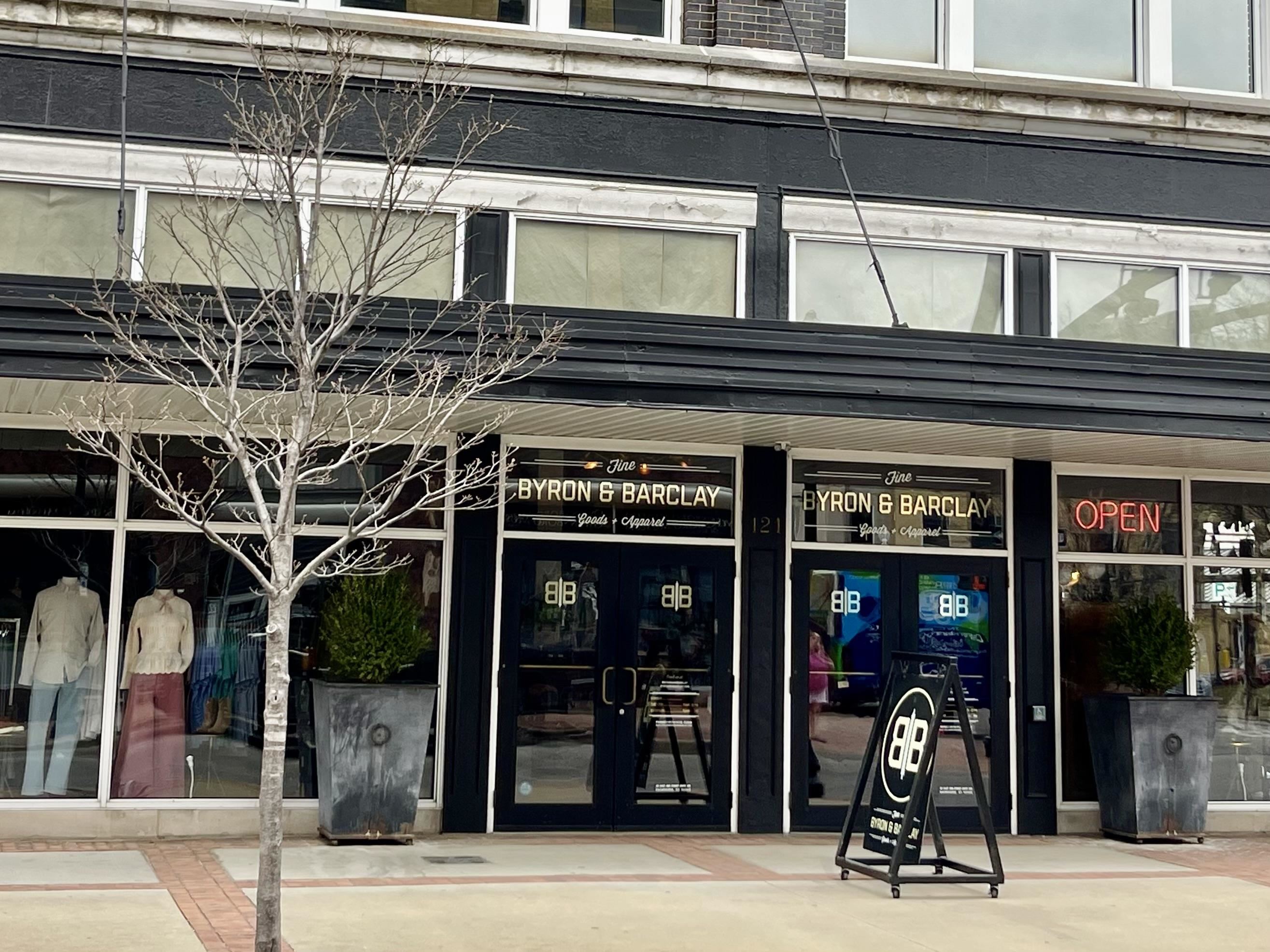 121 E. 2nd, Owensboro, Kentucky 42303, ,Office,For Sale,E. 2nd,76897