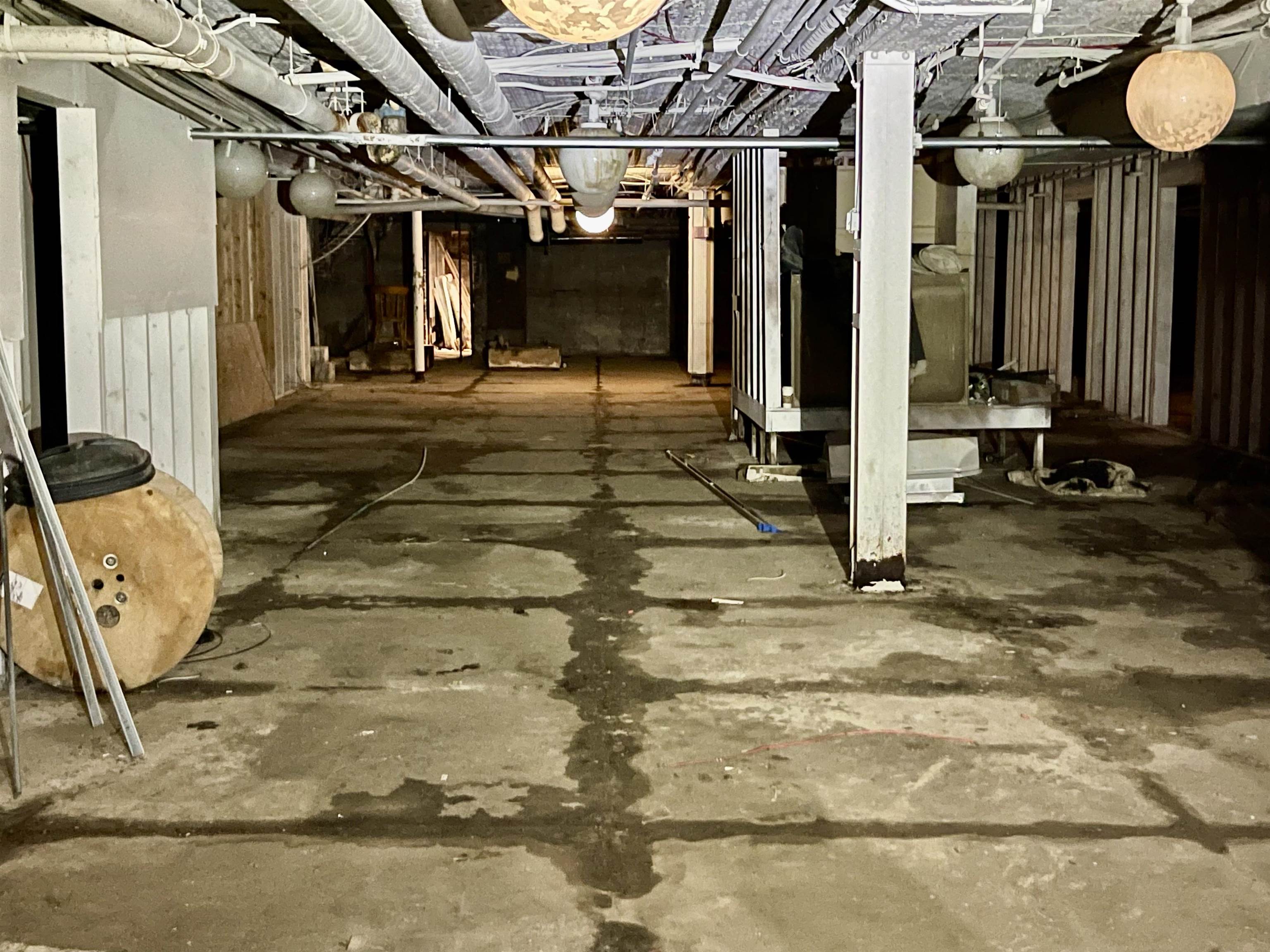 121 E. 2nd, Owensboro, Kentucky 42303, ,Office,For Sale,E. 2nd,76897