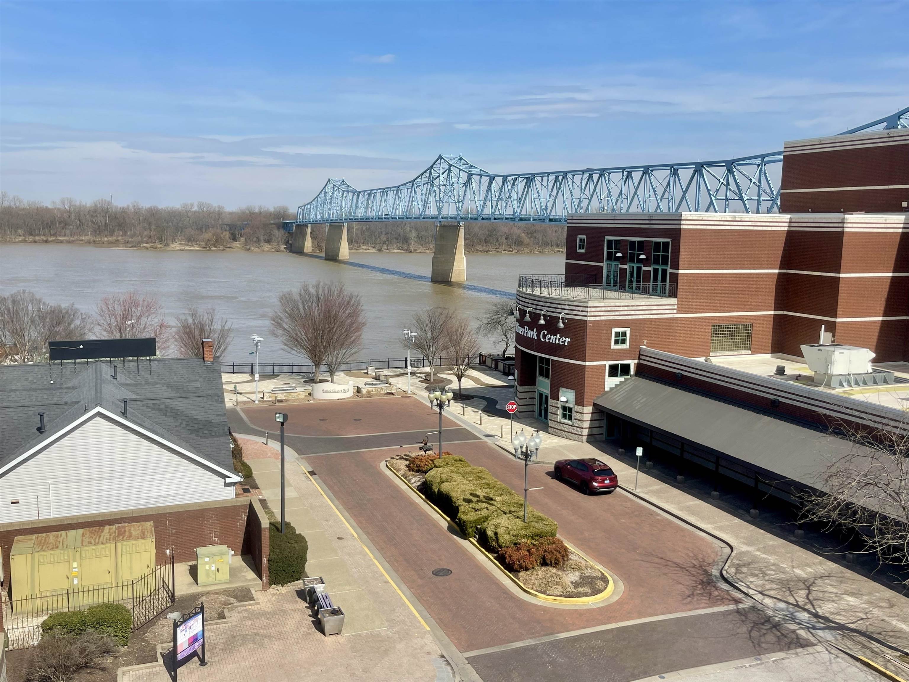 121 E. 2nd, Owensboro, Kentucky 42303, ,Office,For Sale,E. 2nd,76897