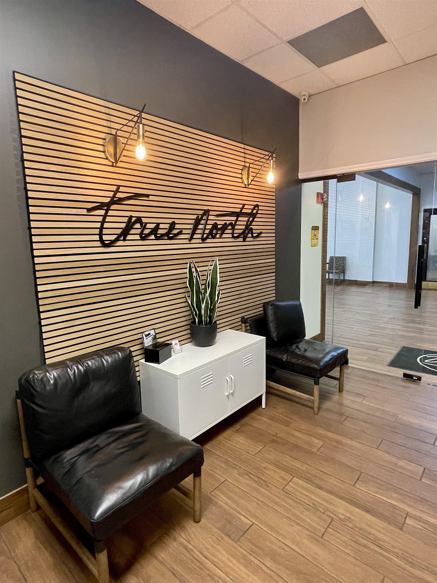 121 E. 2nd, Owensboro, Kentucky 42303, ,Office,For Sale,E. 2nd,76897