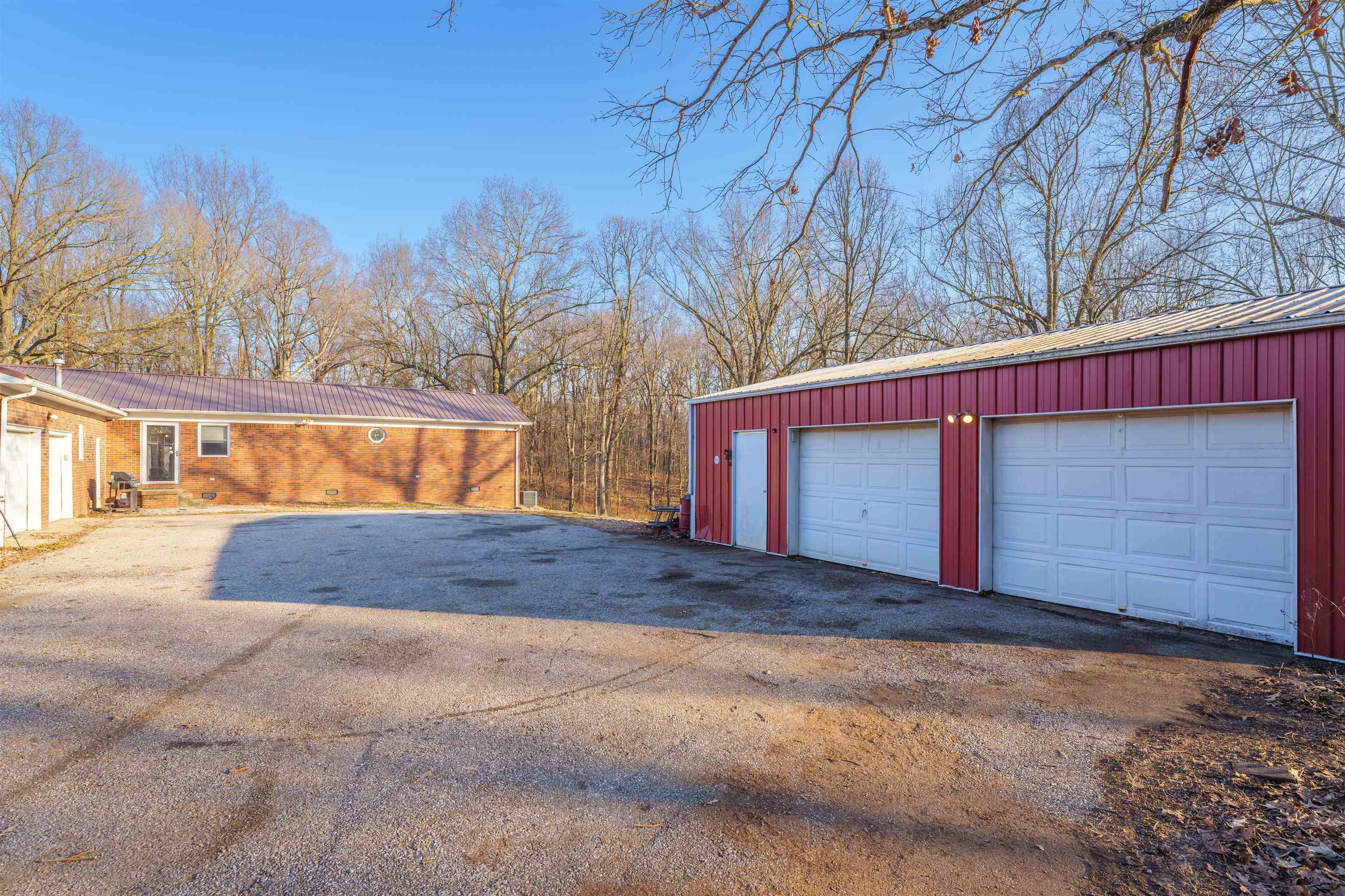 8761 ST. RT. 136 W, Calhoun, Kentucky 42327, 4 Bedrooms Bedrooms, ,3 BathroomsBathrooms,Single Family Residence,For Sale,ST. RT. 136 W,88943