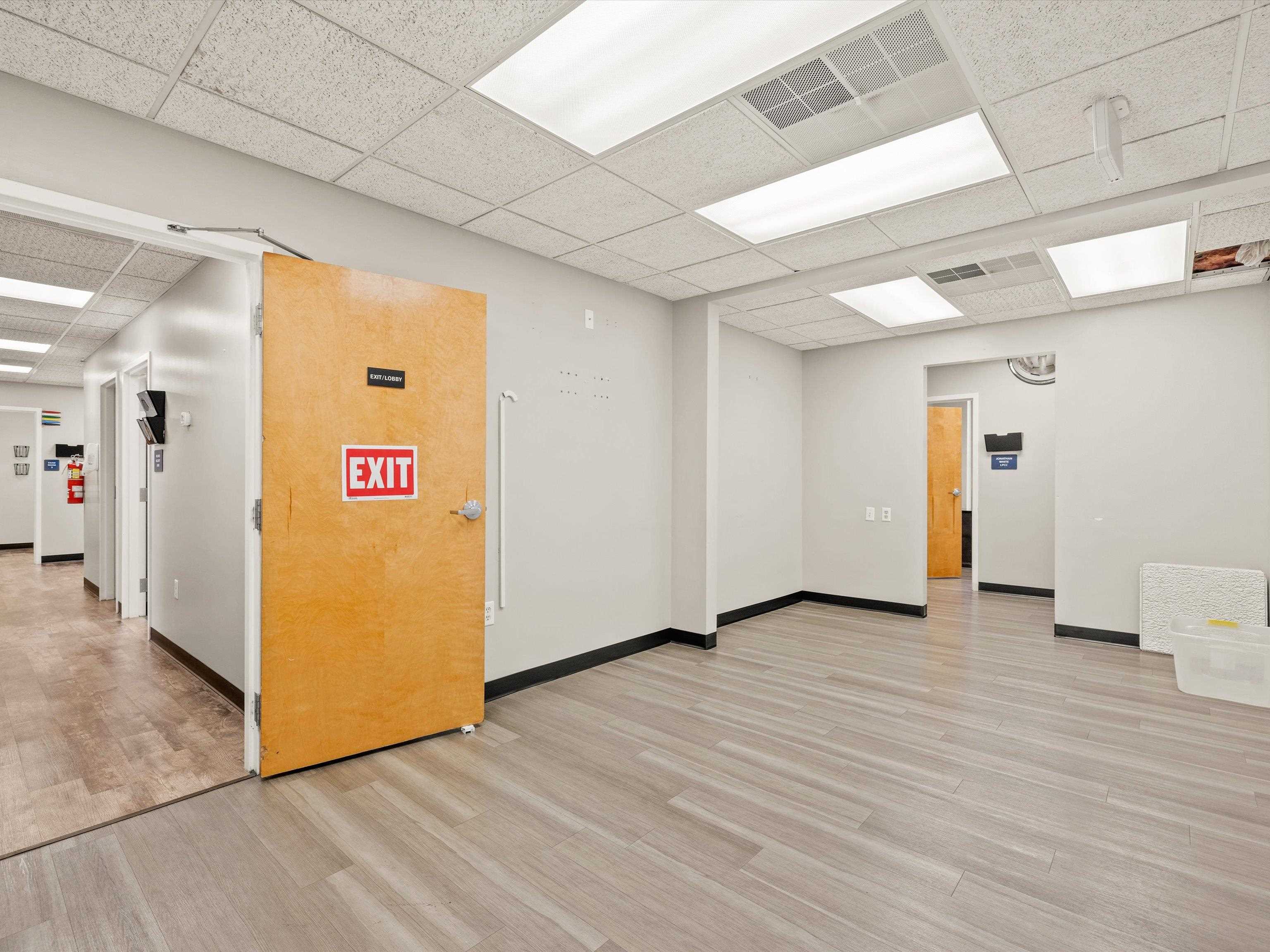 750 Salem Dr Suite 2-C, Owensboro, Kentucky 42303, ,Office,For Sale,Salem Dr Suite 2-C,90352