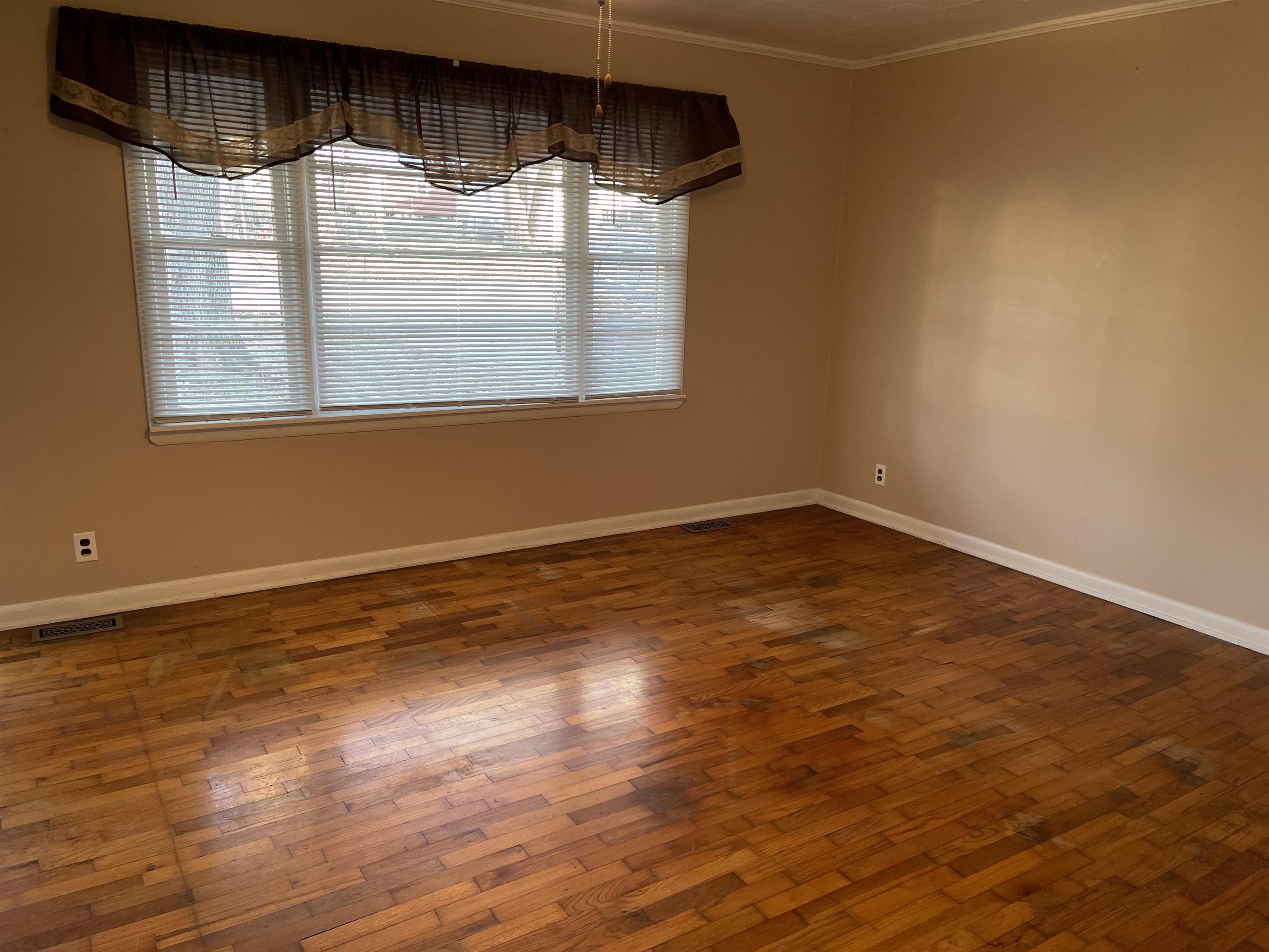 1106 Perkins Road, Central City, Kentucky 43330, 3 Bedrooms Bedrooms, ,1 BathroomBathrooms,Single Family Residence,For Sale,Perkins Road,91341