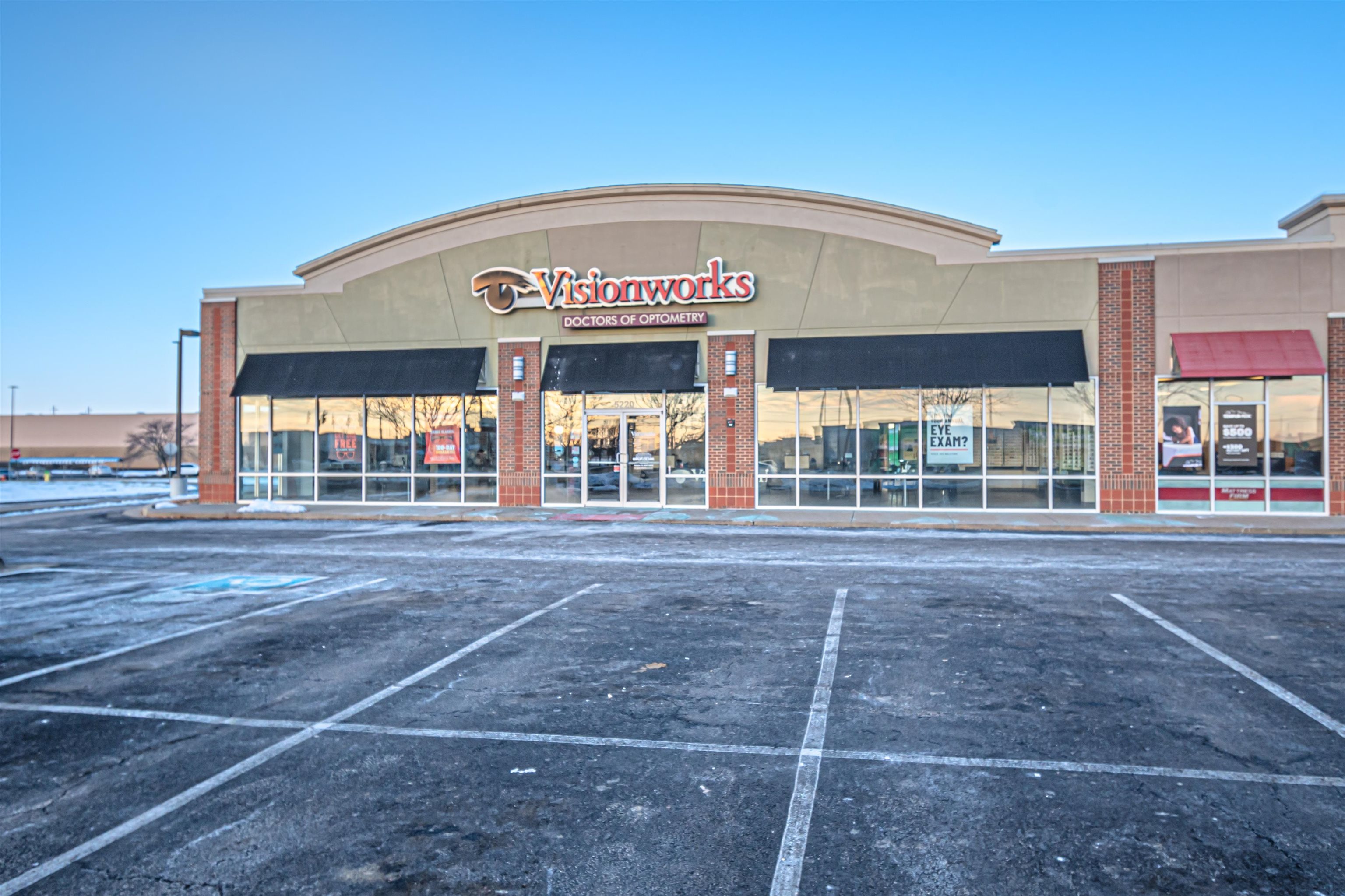 5220 Frederica Street, Owensboro, Kentucky 42301, ,Retail,For Sale,Frederica Street,91391