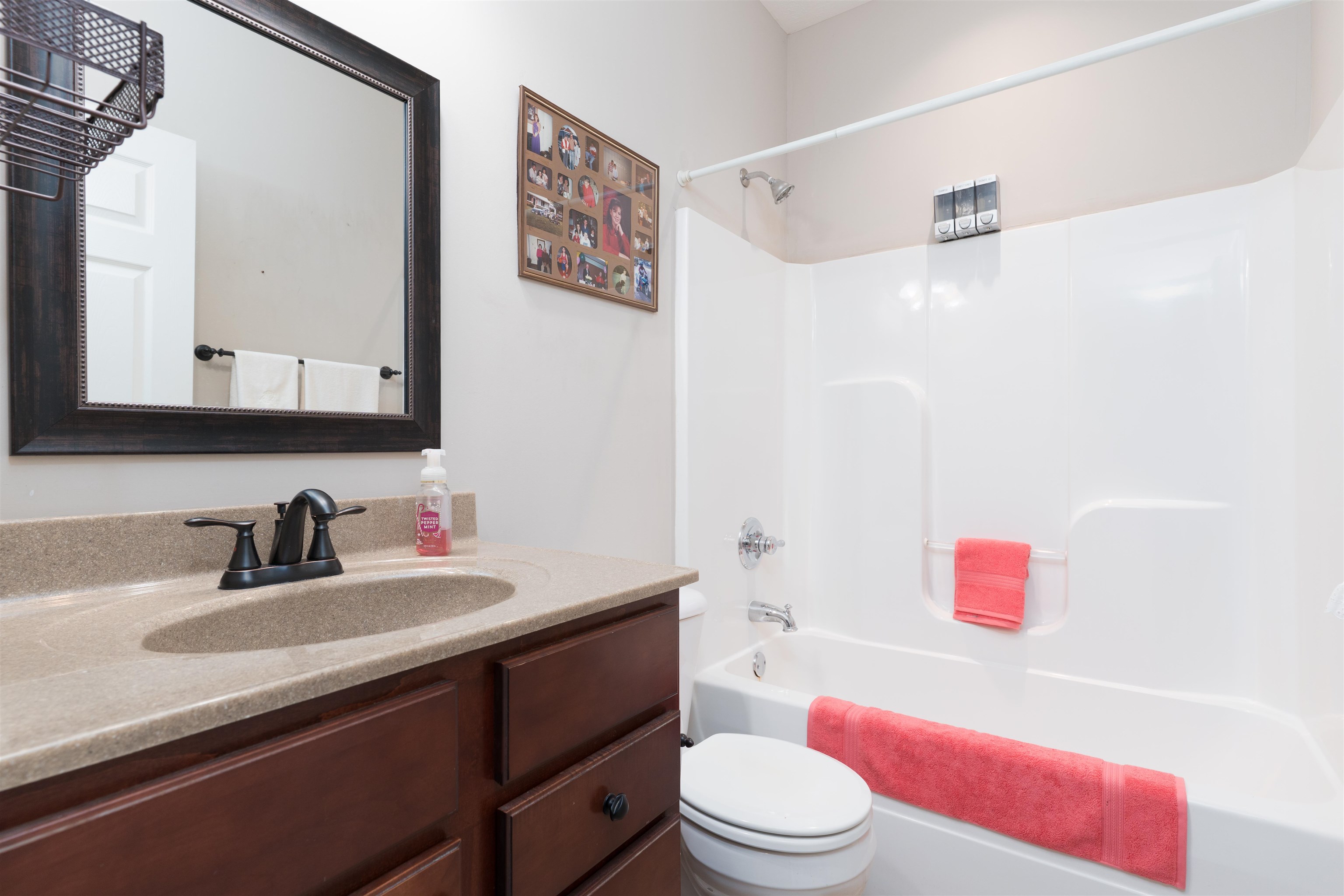 3974 Brookside Ct, Owensboro, Kentucky 42303, 2 Bedrooms Bedrooms, ,2 BathroomsBathrooms,Condominium,For Sale,Brookside Ct,91822