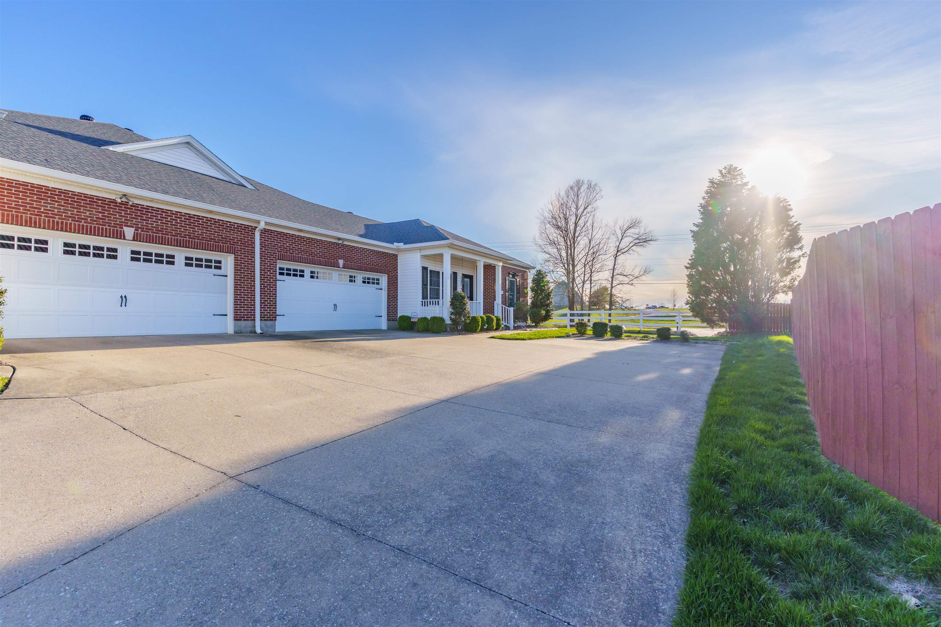 3974 Brookside Ct, Owensboro, Kentucky 42303, 2 Bedrooms Bedrooms, ,2 BathroomsBathrooms,Condominium,For Sale,Brookside Ct,91822